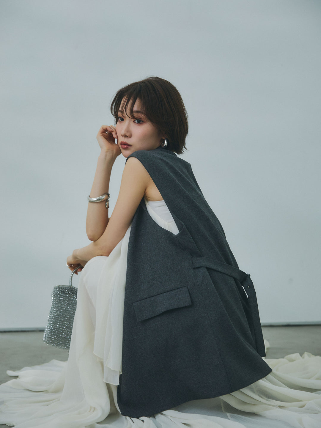 【魅力】[套裝] 蝴蝶結薄紗吊帶連身裙 + 蝴蝶結薄紗吊帶連身裙（兩件套裝）