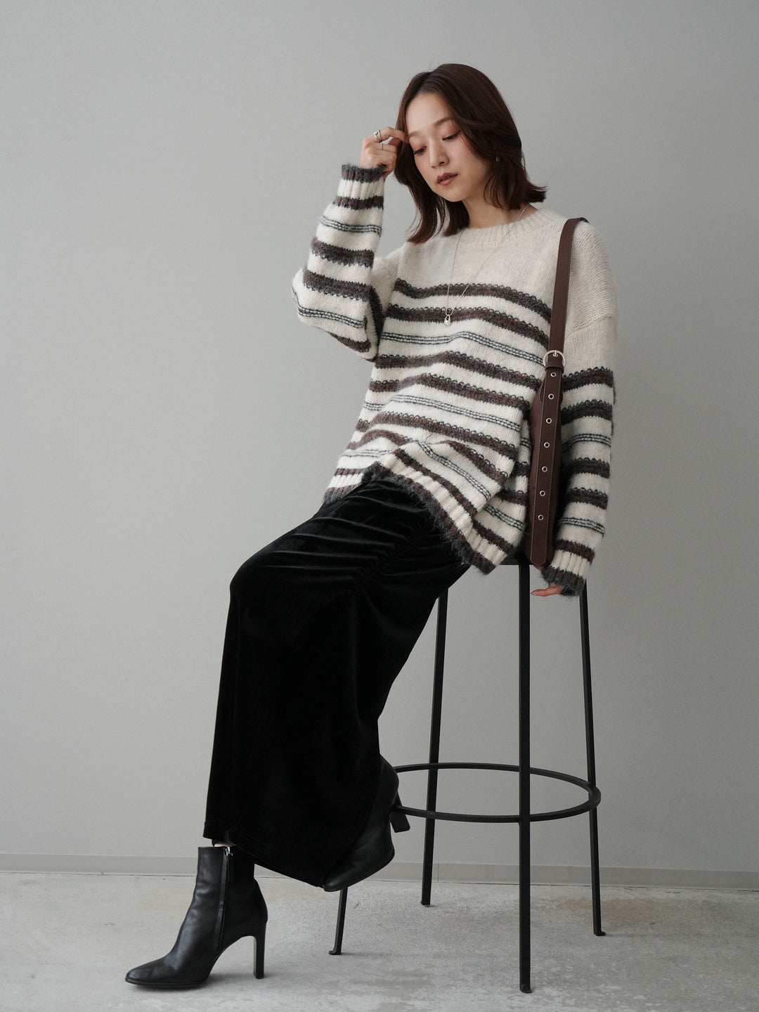 [SET]ステッチボーダーニットプルオーバー+ギャザーベロアスカート(2set)