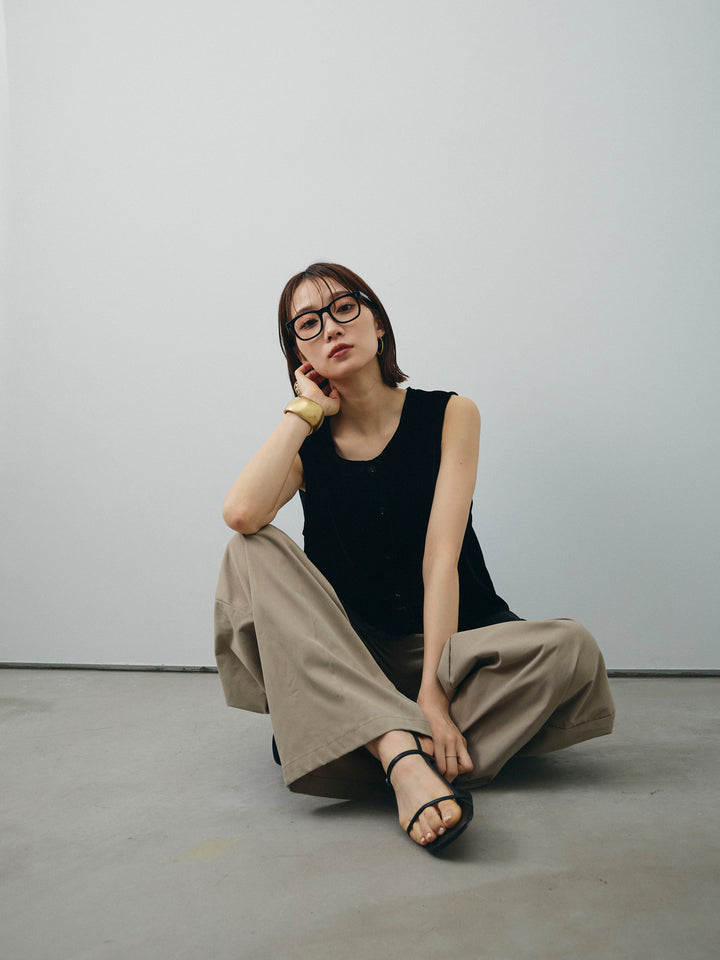 [予約]裾チュールベロアノースリーブプルオーバー/ブラック