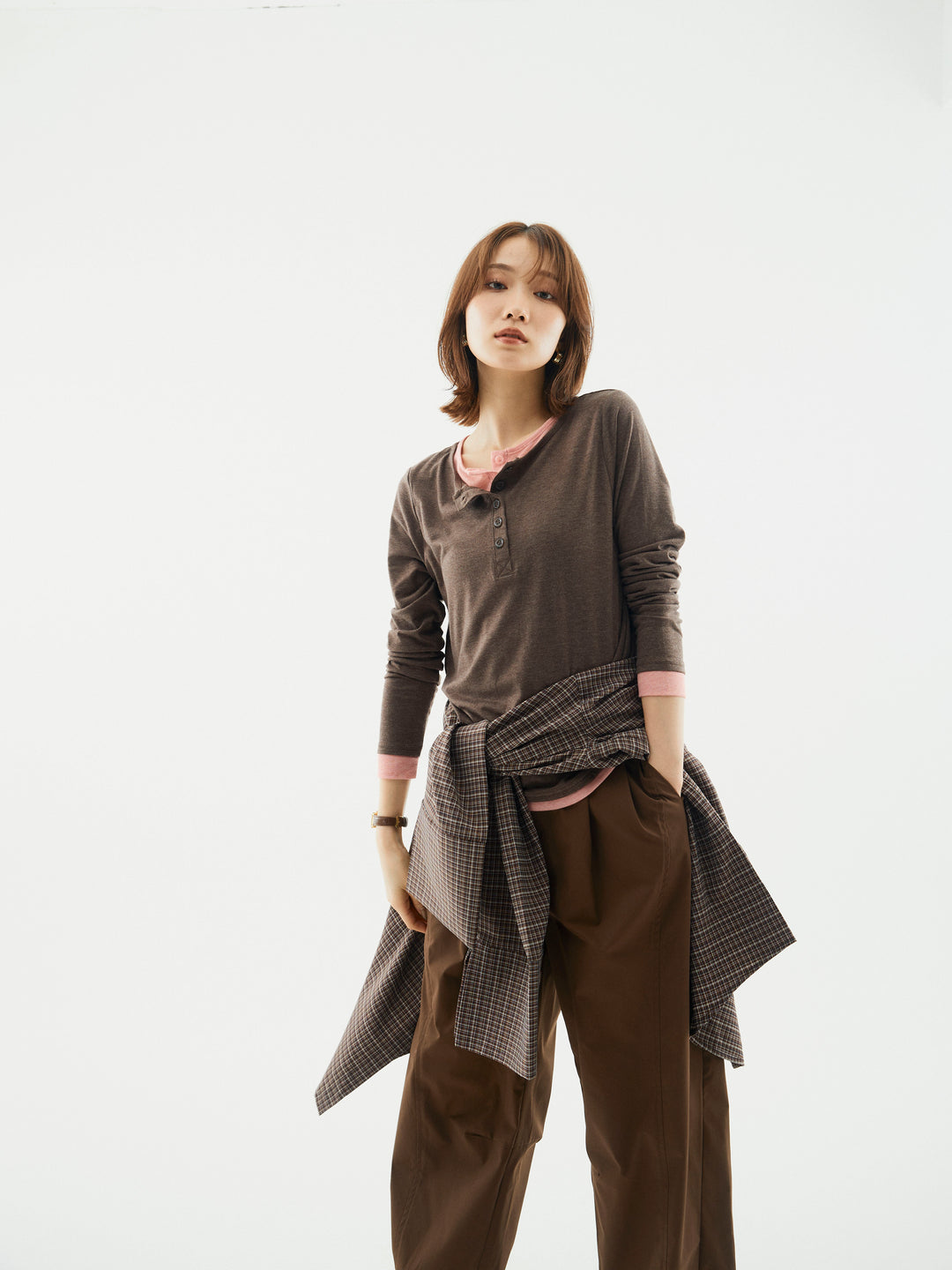 【Allure】[SET]配色レイヤードヘンリーネックトップス+タフタワイドカーブパンツ(2set)