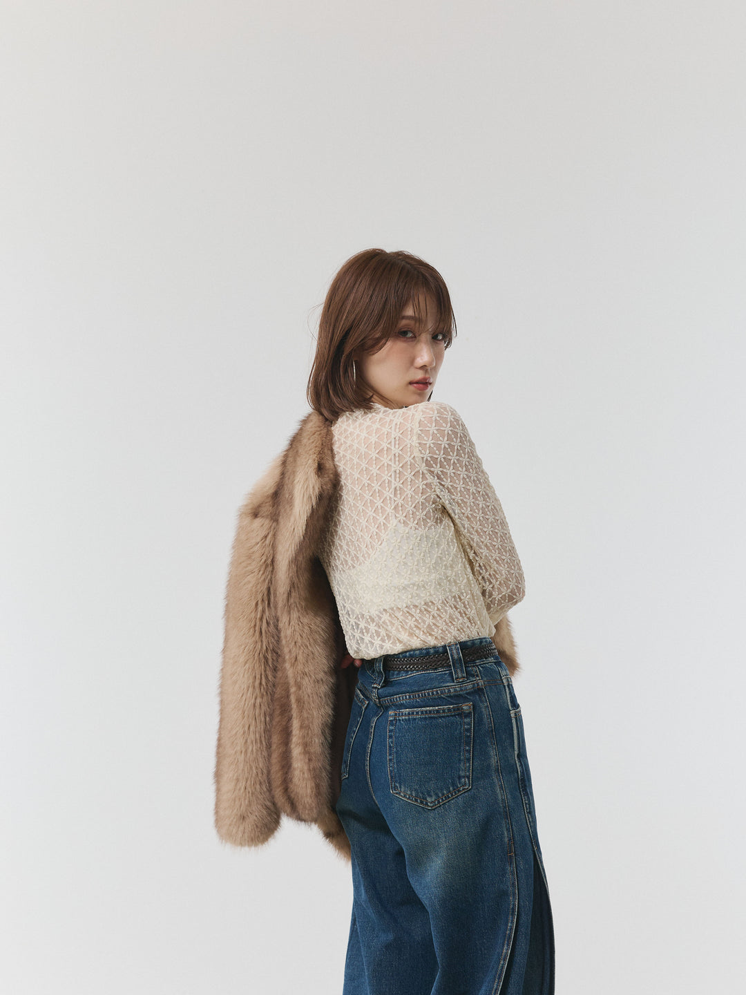 【Allure】[SET]フラワーレーストップス+フェイクファービックカラージャケット(2set)