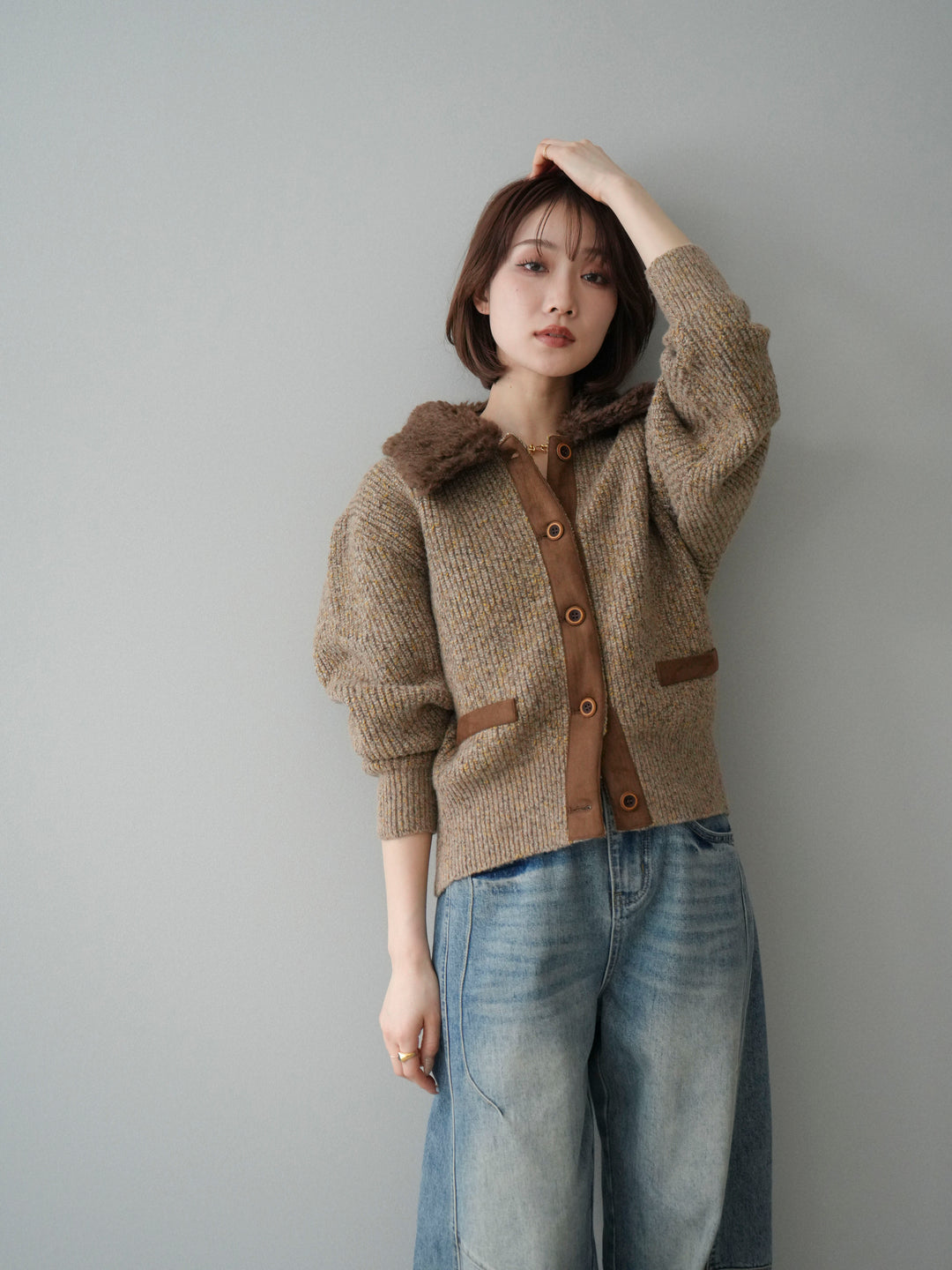 [SET]襟ボアミックスヤーンニットカーディガン+ベルト付カーブデニムパンツ(2set)