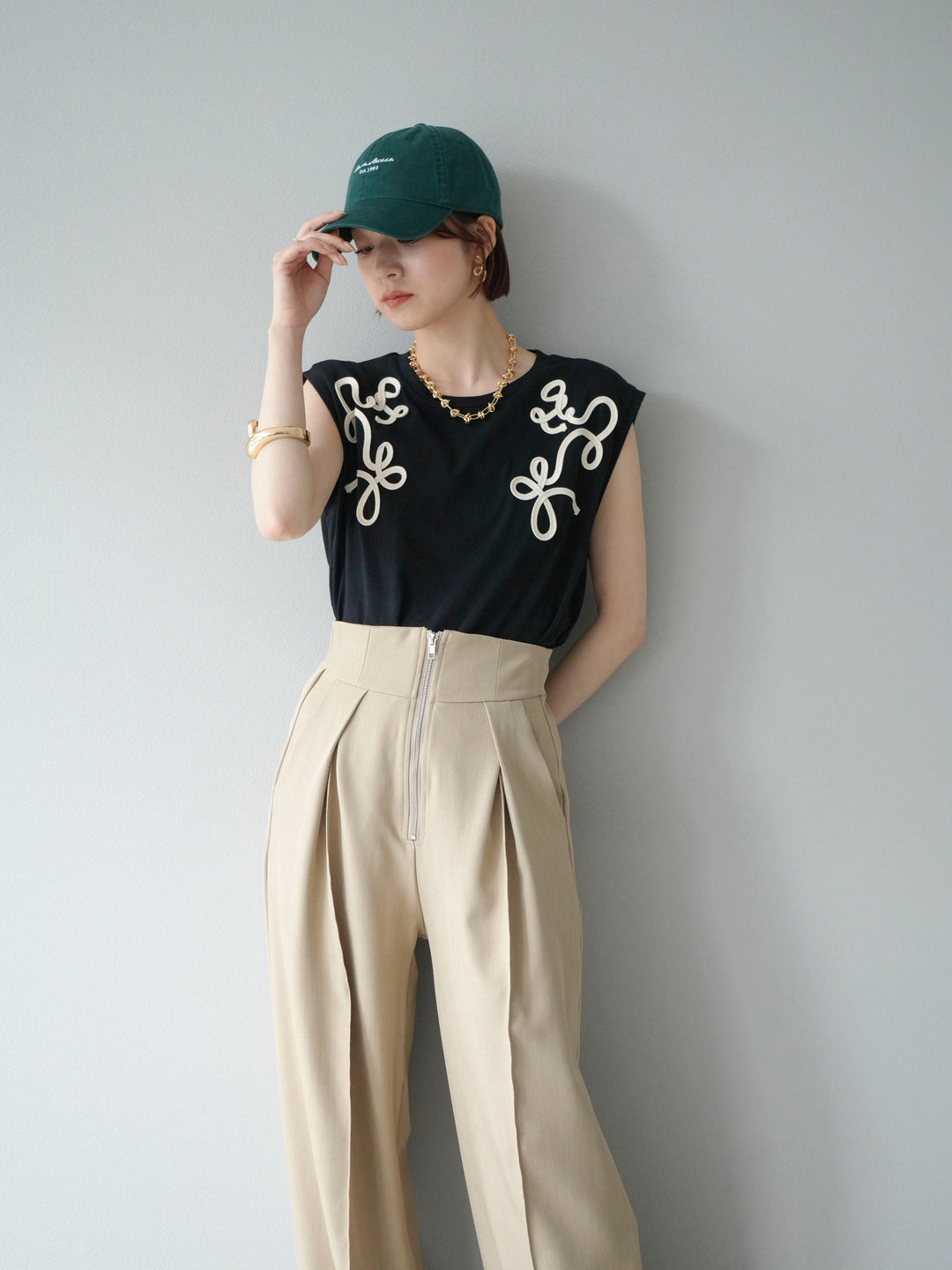 [SET]コード刺繍フレンチスリーブTシャツ+ジップタックワイドパンツ(2set)