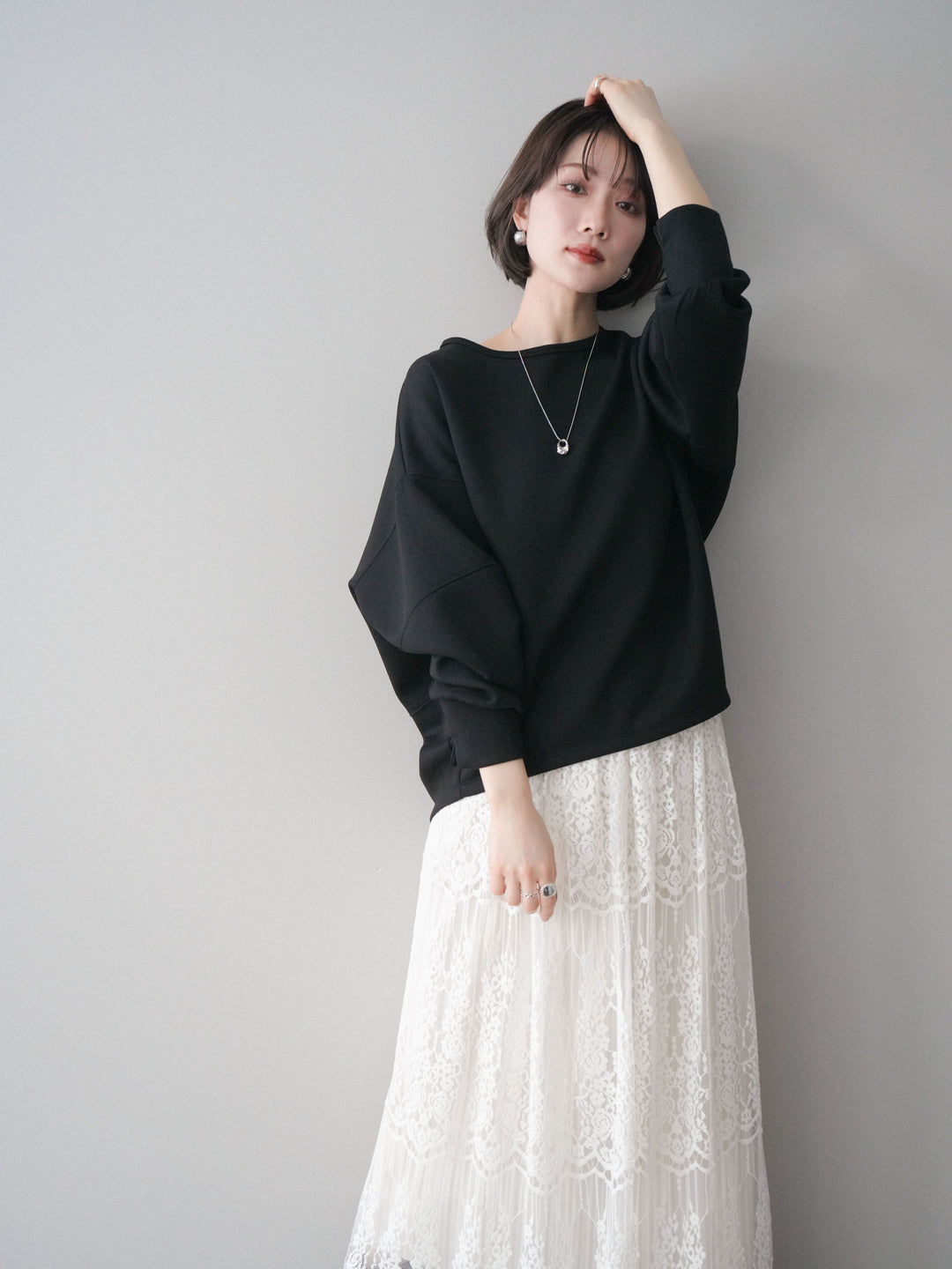 [予約]ライトポンチコクーンプルオーバー/black
