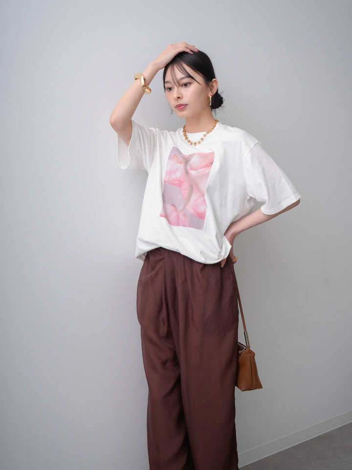 [SET]ニュアンスフローラルフォトTEE+シアーレイヤードフロントタックイージパンツ(2set)