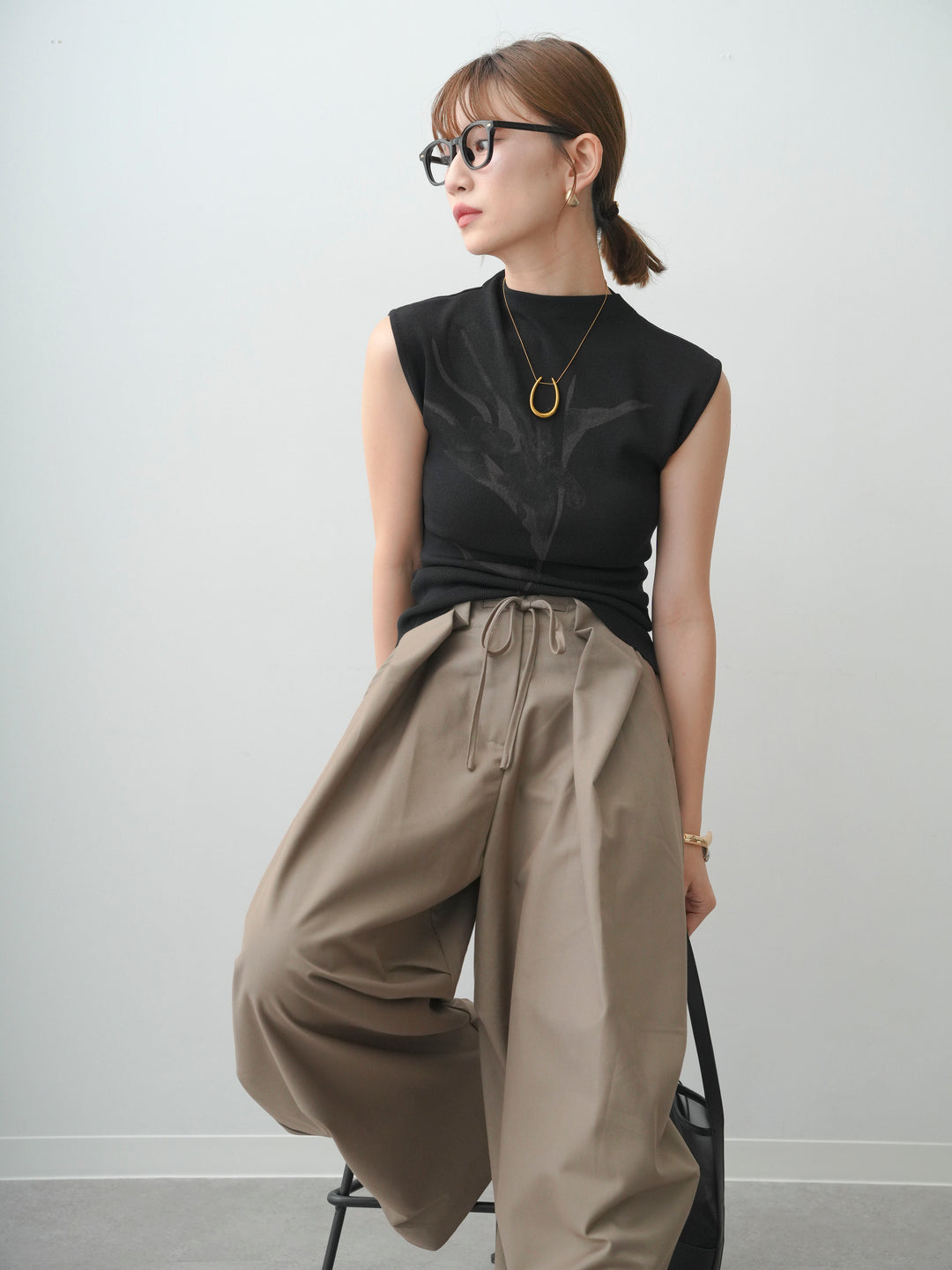 [予約]ビッグフラワーフレンチニットトップス/black