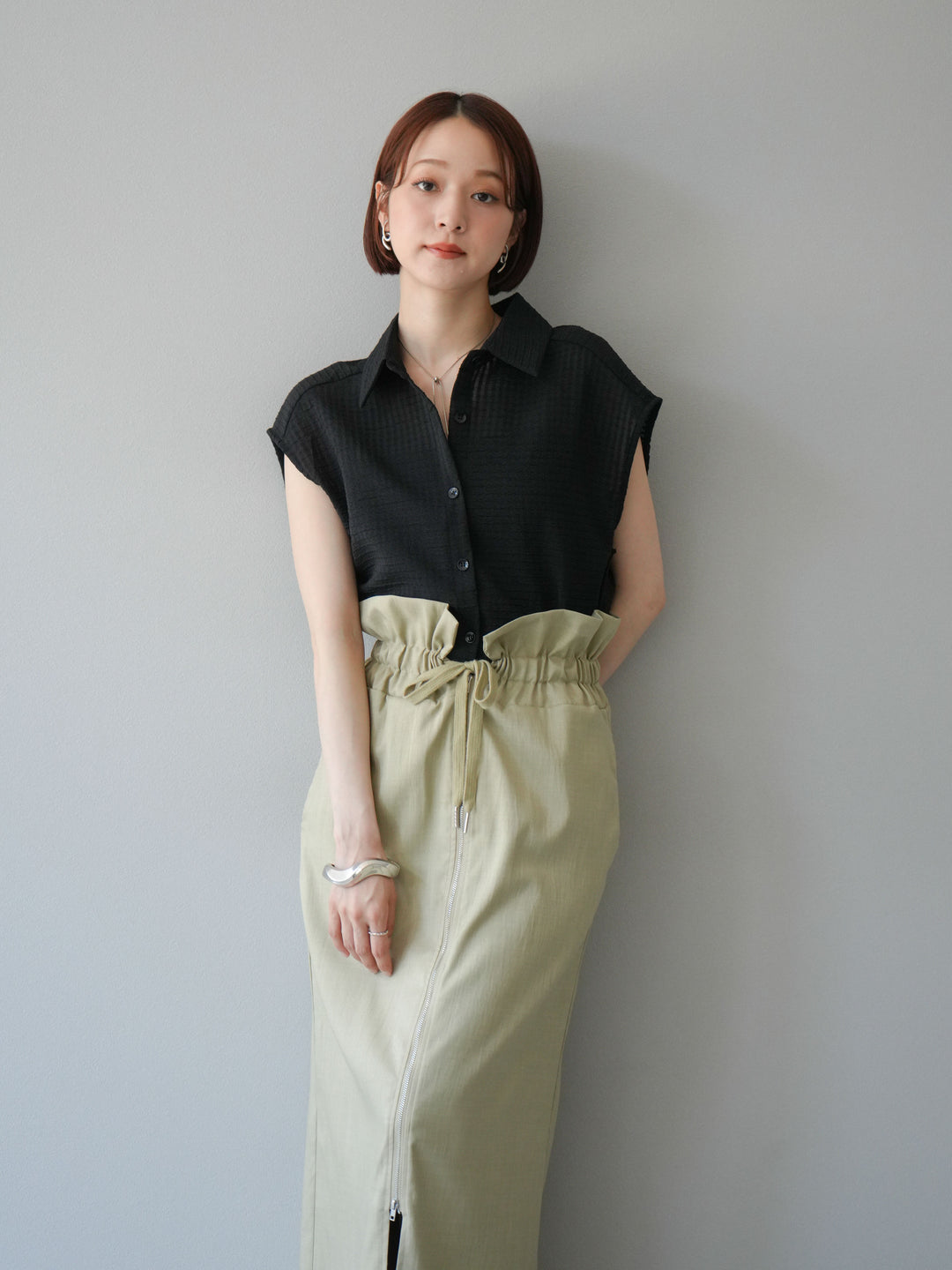 [SET]シアーチェックノースリーブシャツ+ヘザーエステルギャザージップスカート(2set)