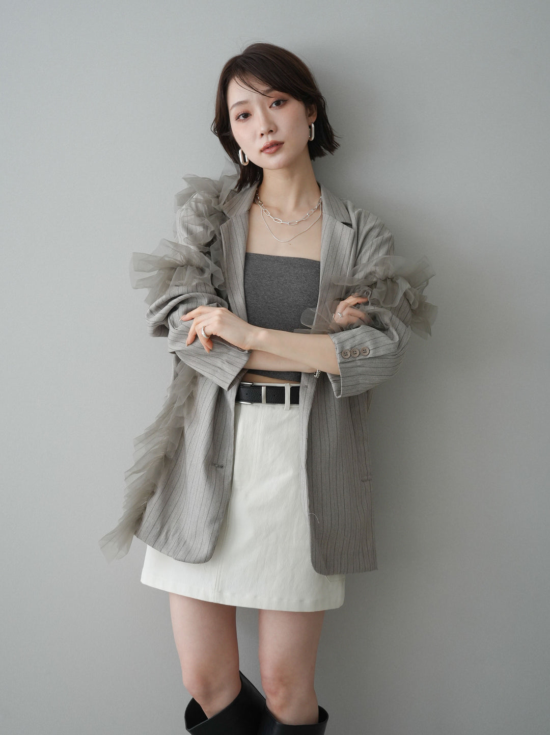 [予約]アシンメトリーチュールストライプジャケット/greige