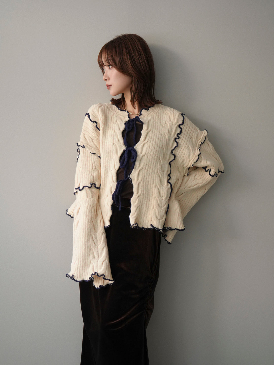 [SET]フロントリボン配色メローニットカーディガン+ギャザーベロアスカート(2set)