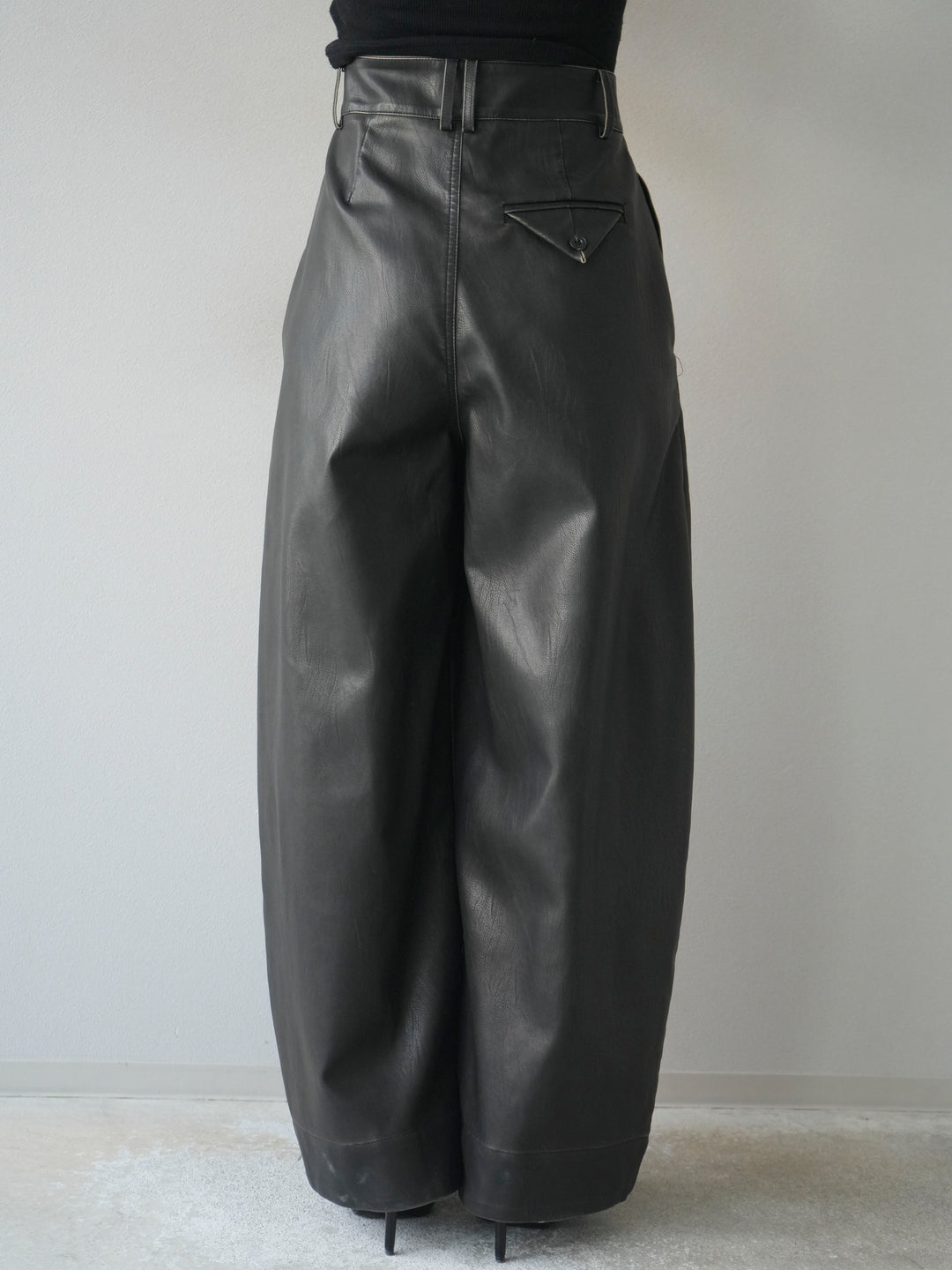 [予約]ヴィンテージレザーバギーパンツ/gray