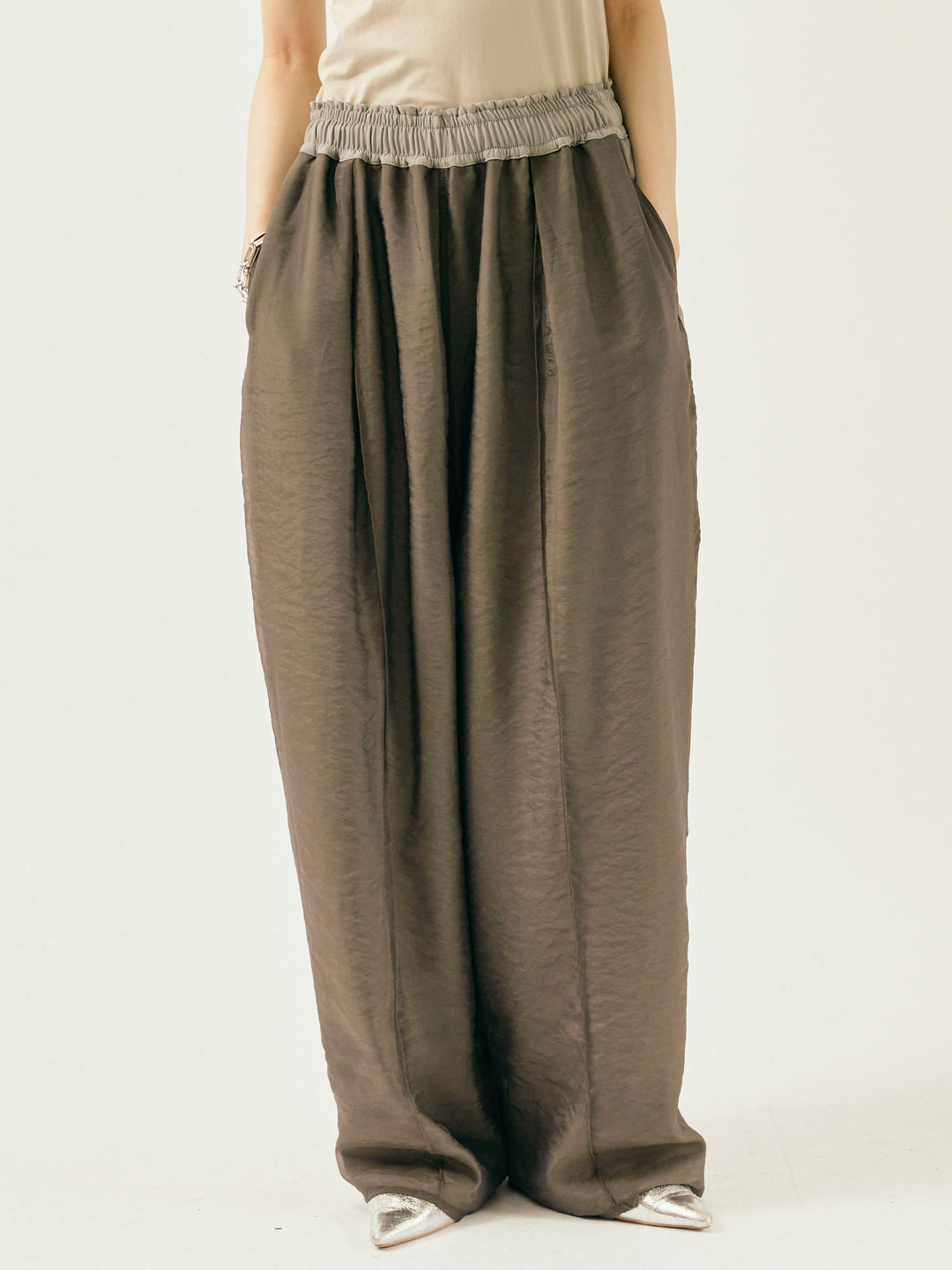 [予約]オーガンジーレイヤードサイドラインパンツ/チャコール