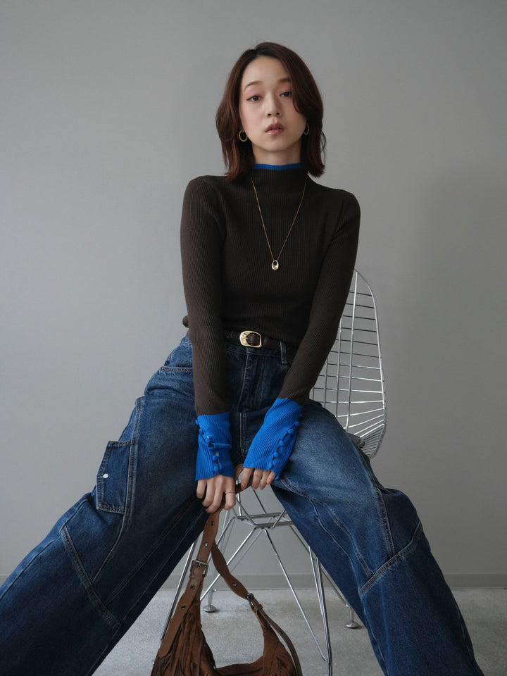 [予約]袖ボタンハイネック配色リブニットトップス/brown