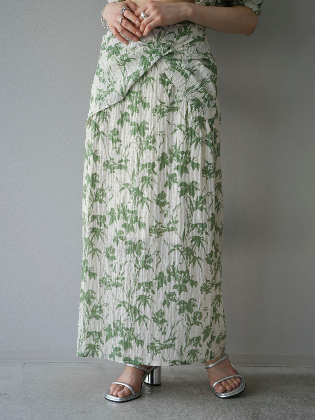 [Pre-order] Washer waist design flower pattern skirt/green