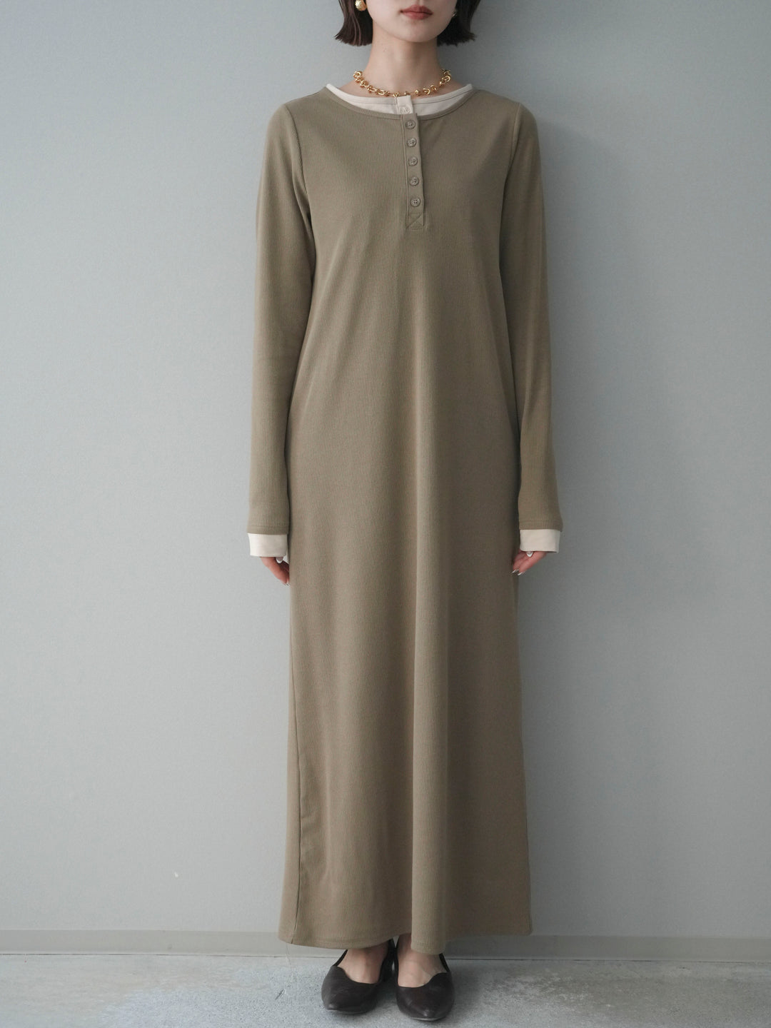 [予約]配色レイヤードヘンリーネックカットリブワンピース/mocha