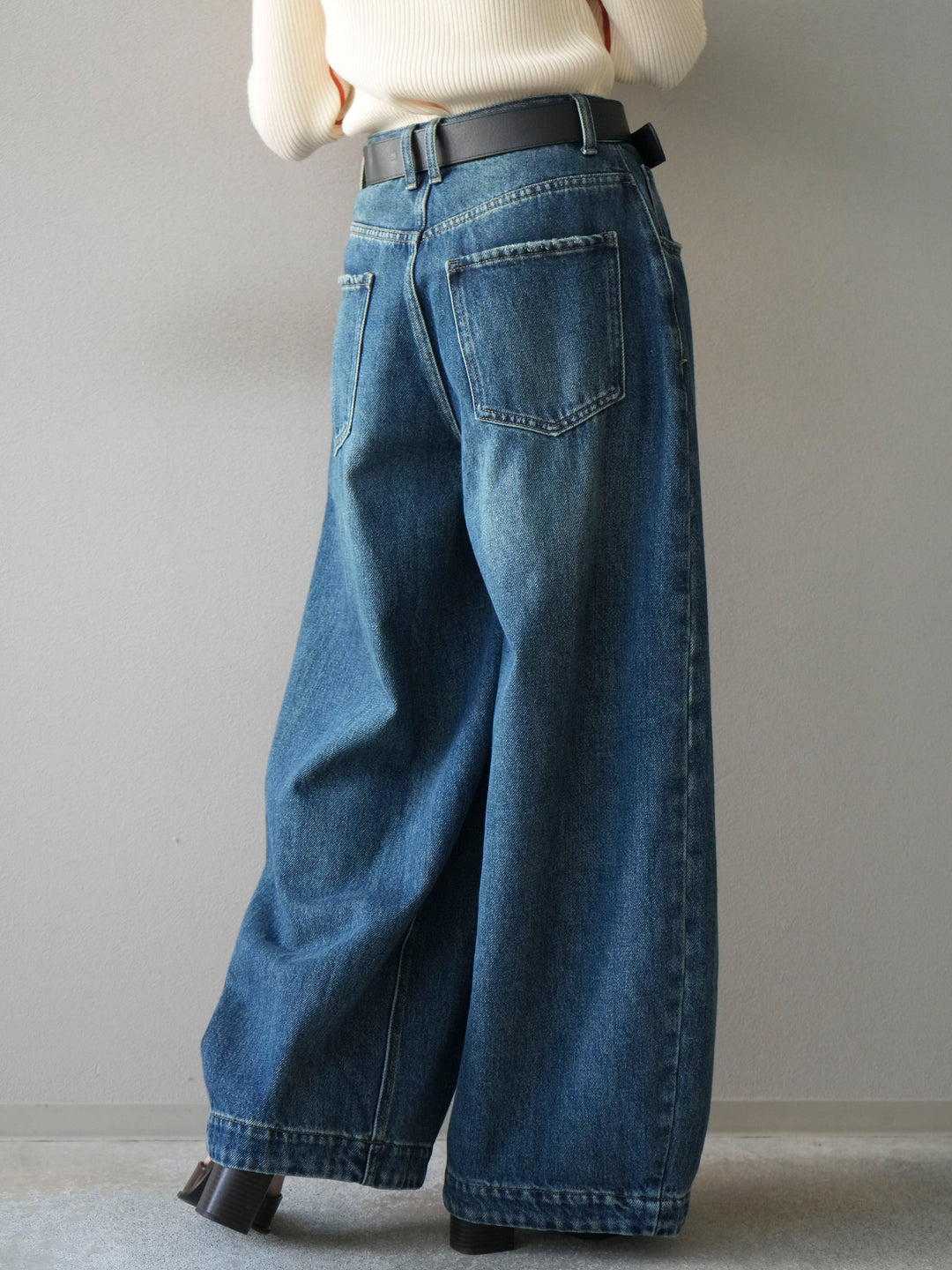 [予約]フロント切替カーブデニムパンツ/blue