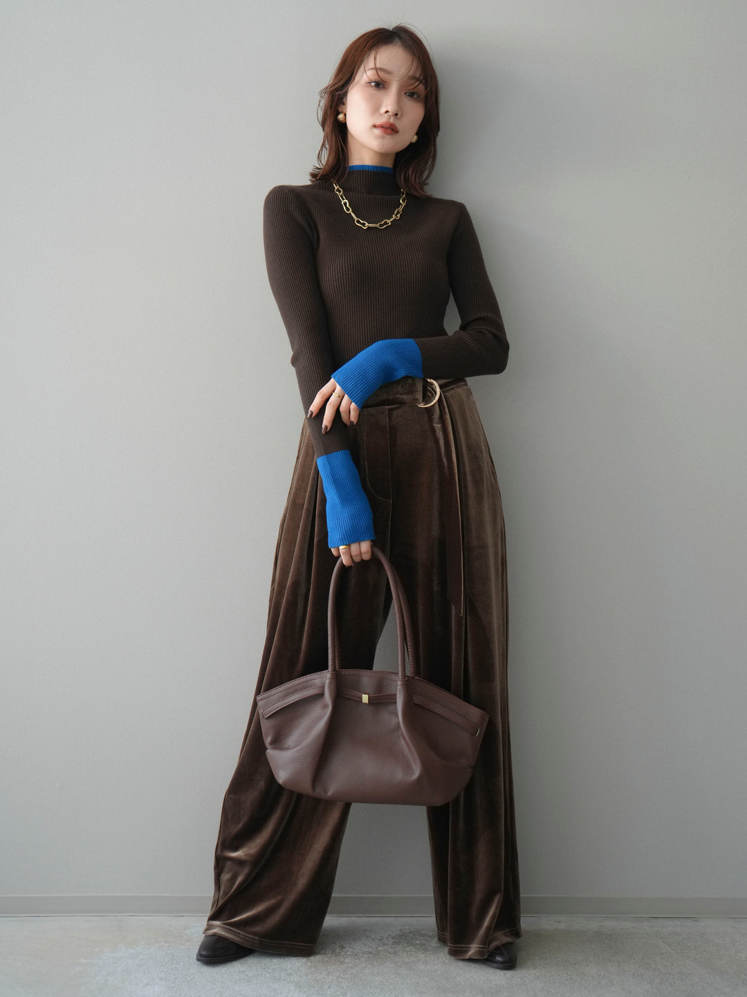 [SET]袖ボタンハイネック配色リブニットトップス+ベロアベルトスリムパンツ(2set)