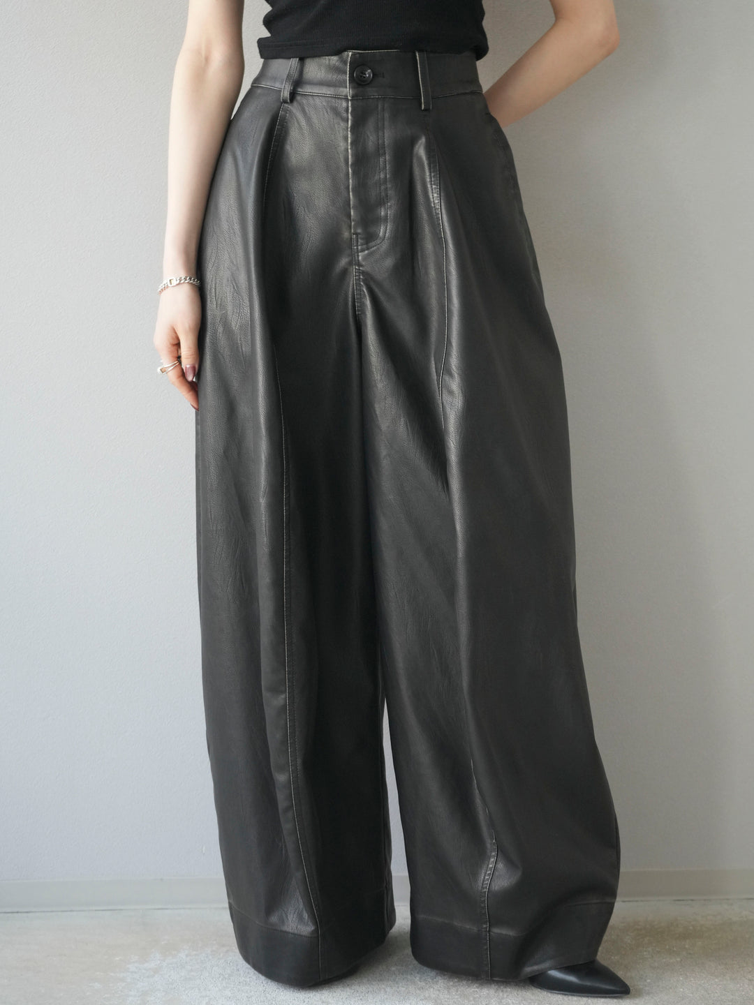 [予約]ヴィンテージレザーバギーパンツ/gray