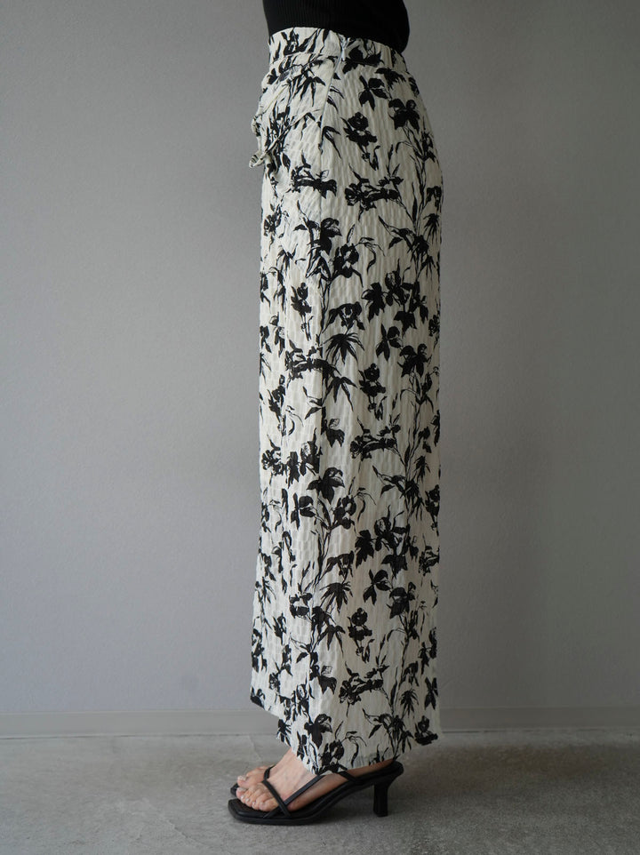 [Pre-order] Washer waist design flower pattern skirt/off-white