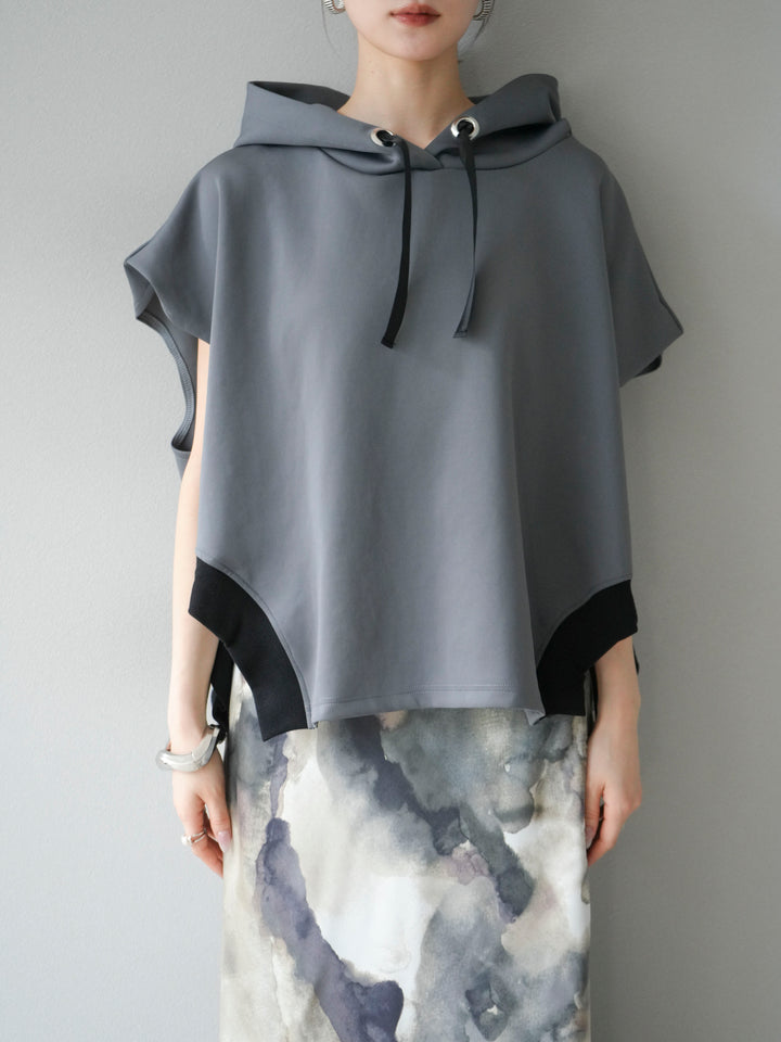 [予約]アシンメトリードルマンバックZIPフーディー/チャコール