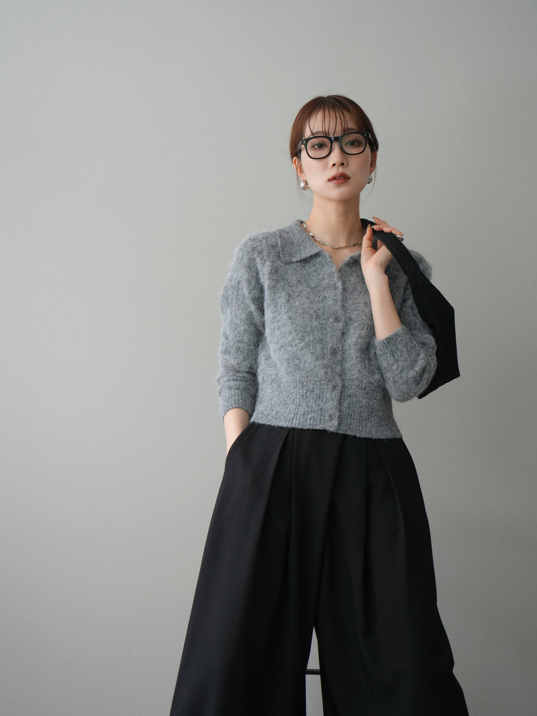 [SET]モヘア衿付きボタンプルオーバー+テープベルトタックバギーパンツ(2set)