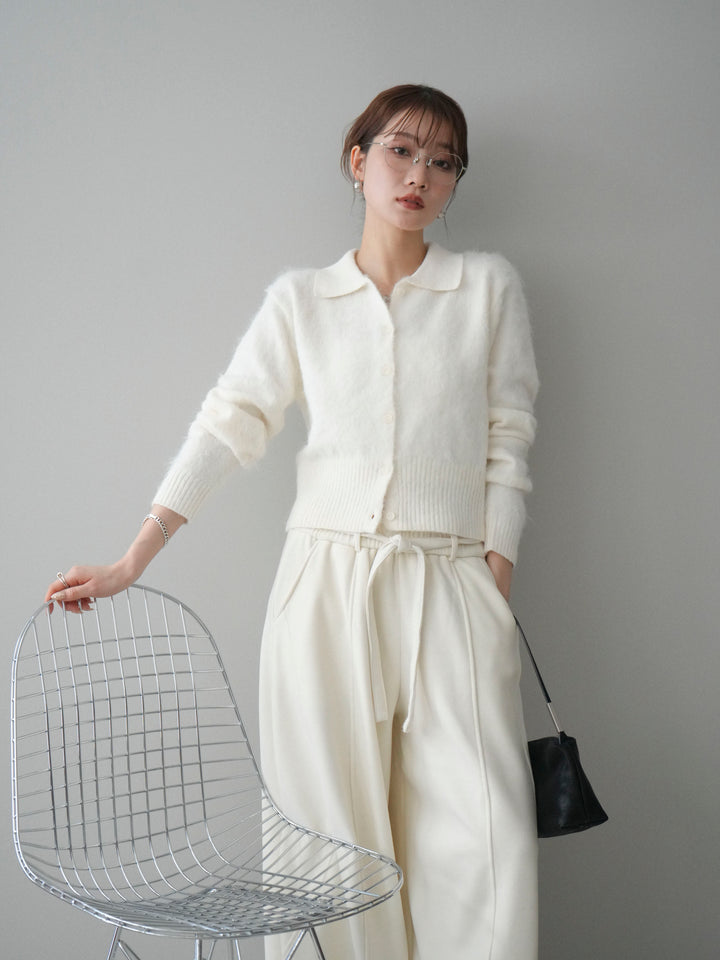 [予約]モヘア衿付きボタンプルオーバー/off