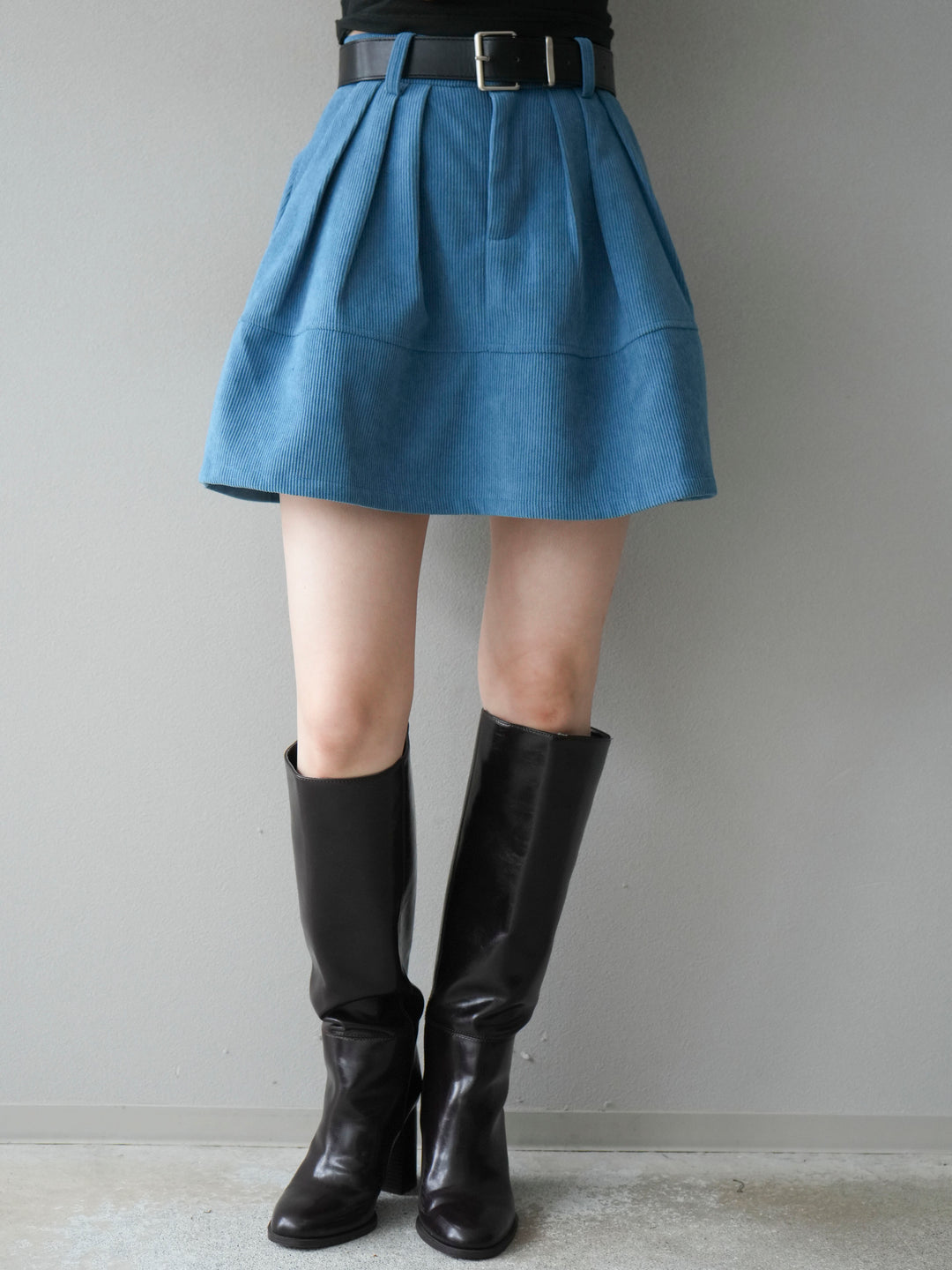[予約]ベルト付インパンコーデュロイタックフレアスカート/blue