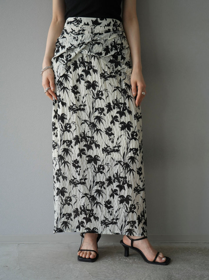 [Pre-order] Washer waist design flower pattern skirt/off-white