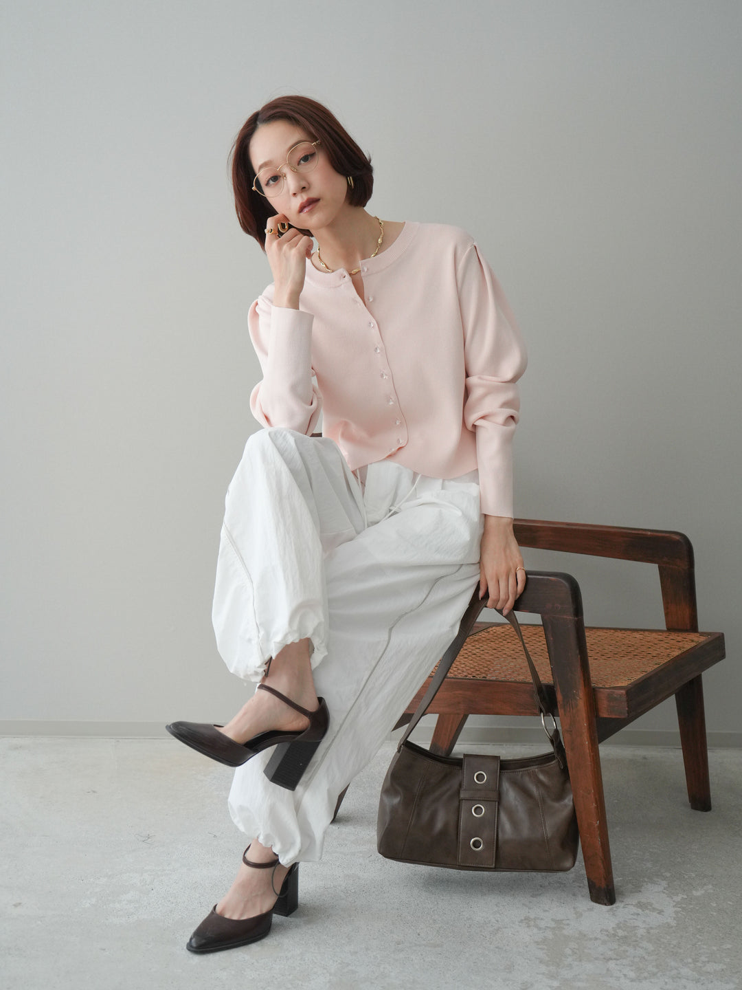 [SET]クリアボタンタックニットカーディガン+ドロストサイドラインナイロンパンツ(2set)