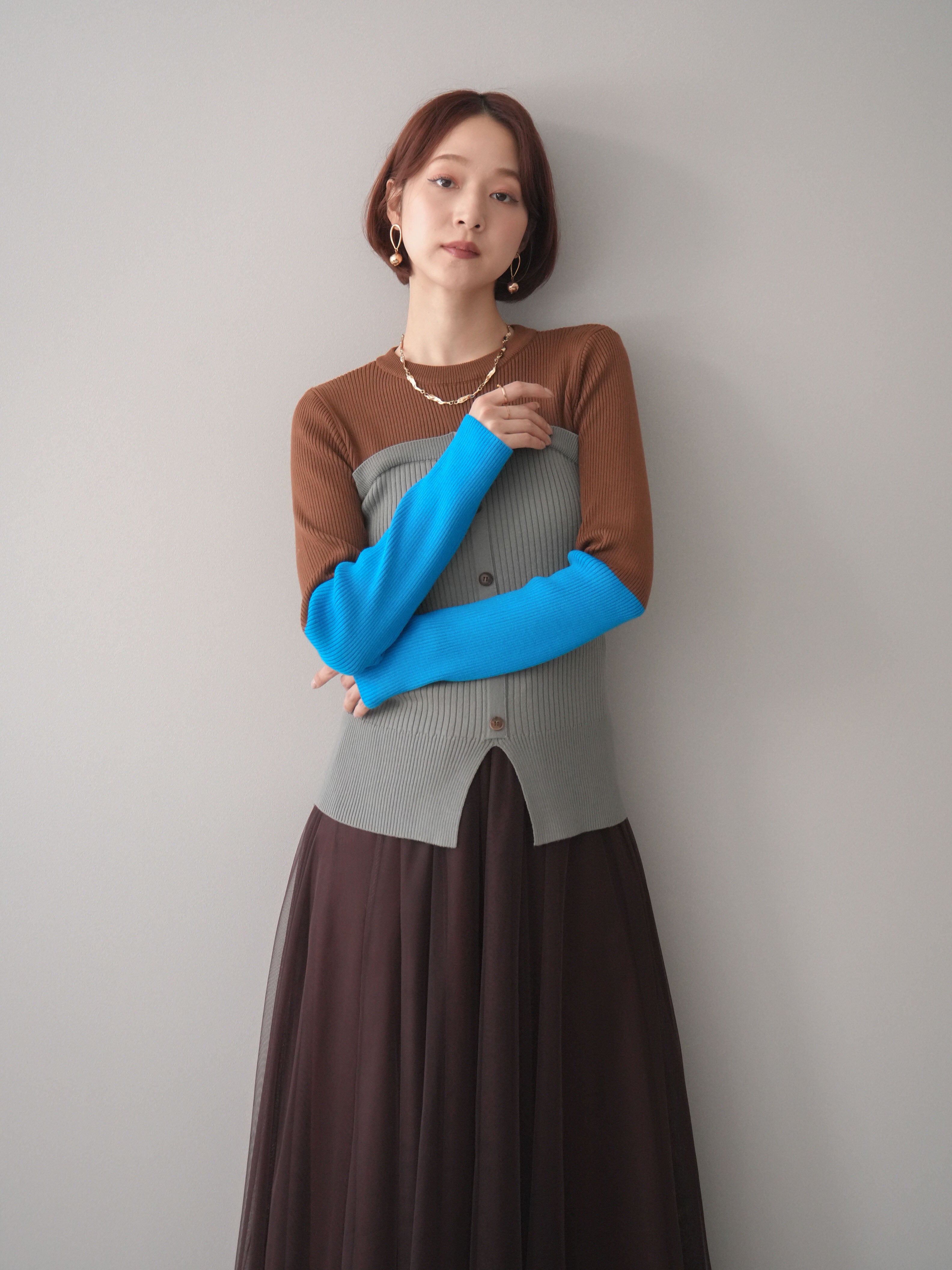 予約]配色ビスチェドッキングリブニットトップス/brown – Lumier