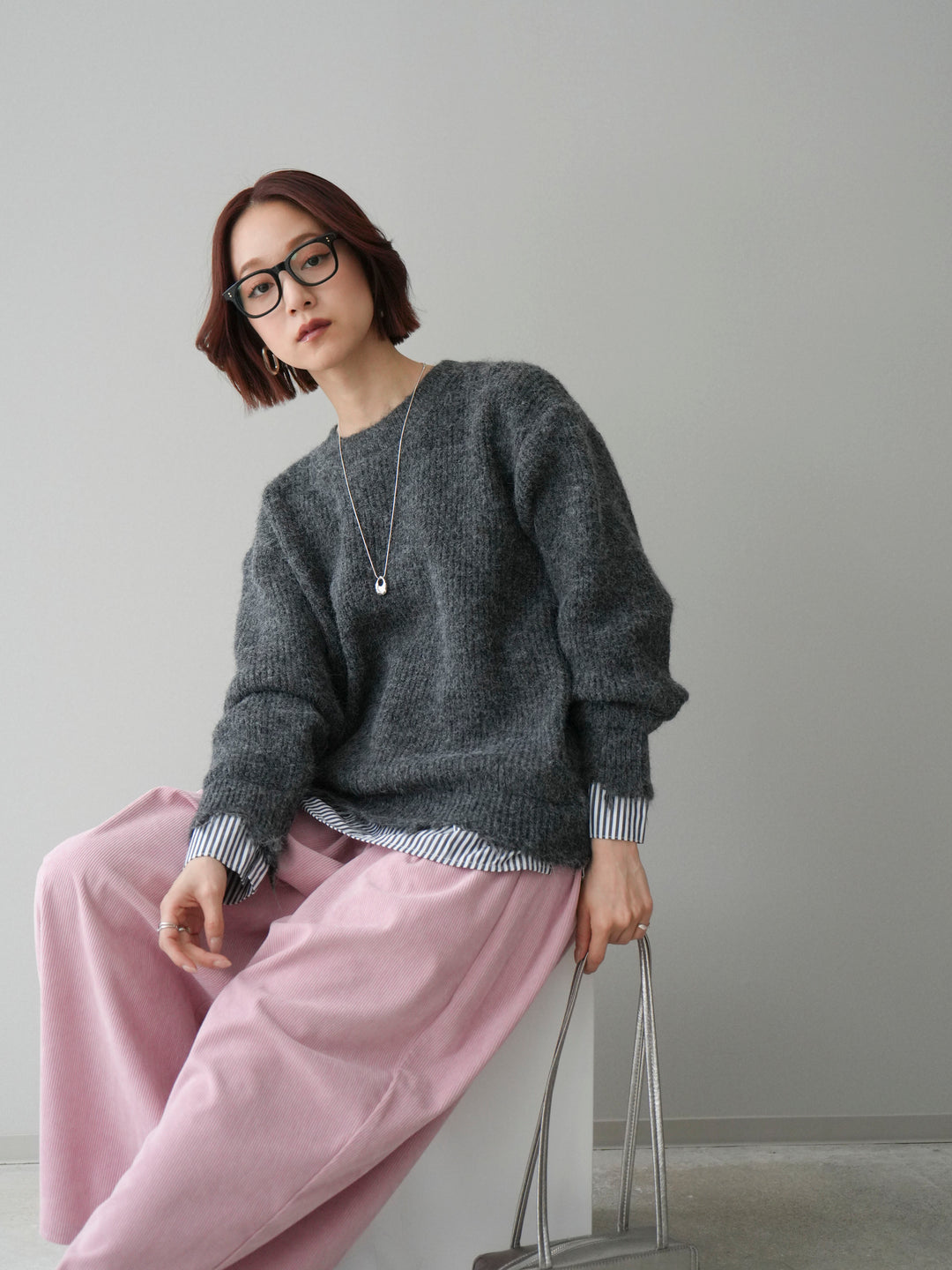 [SET]裾シャツレイヤードダメージニットプルオーバー+コーデュロイサイドタックコクーンパンツ(2set)