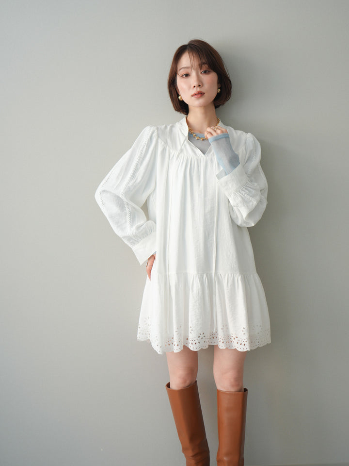 [予約]ティアードパンチングミニワンピース/white