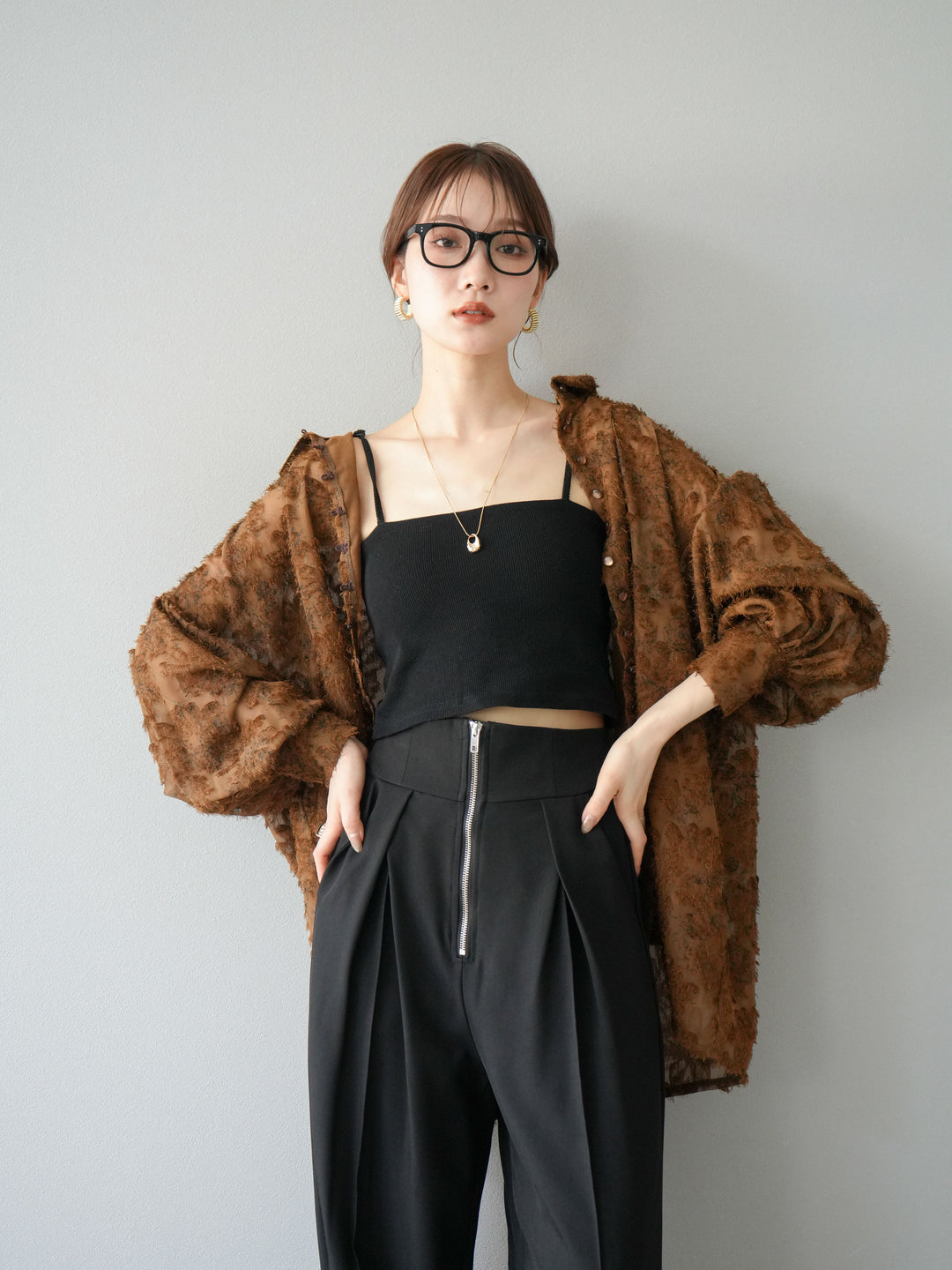 [予約]ニュアンスフリンジジャガードボリュームスリーブブラウス/ブラウン