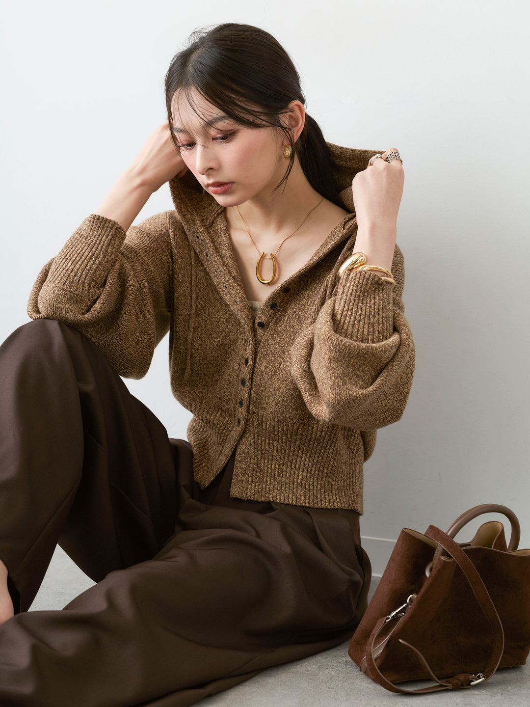 [予約]メランジボリュームスリーブフードニットカーディガン/brown