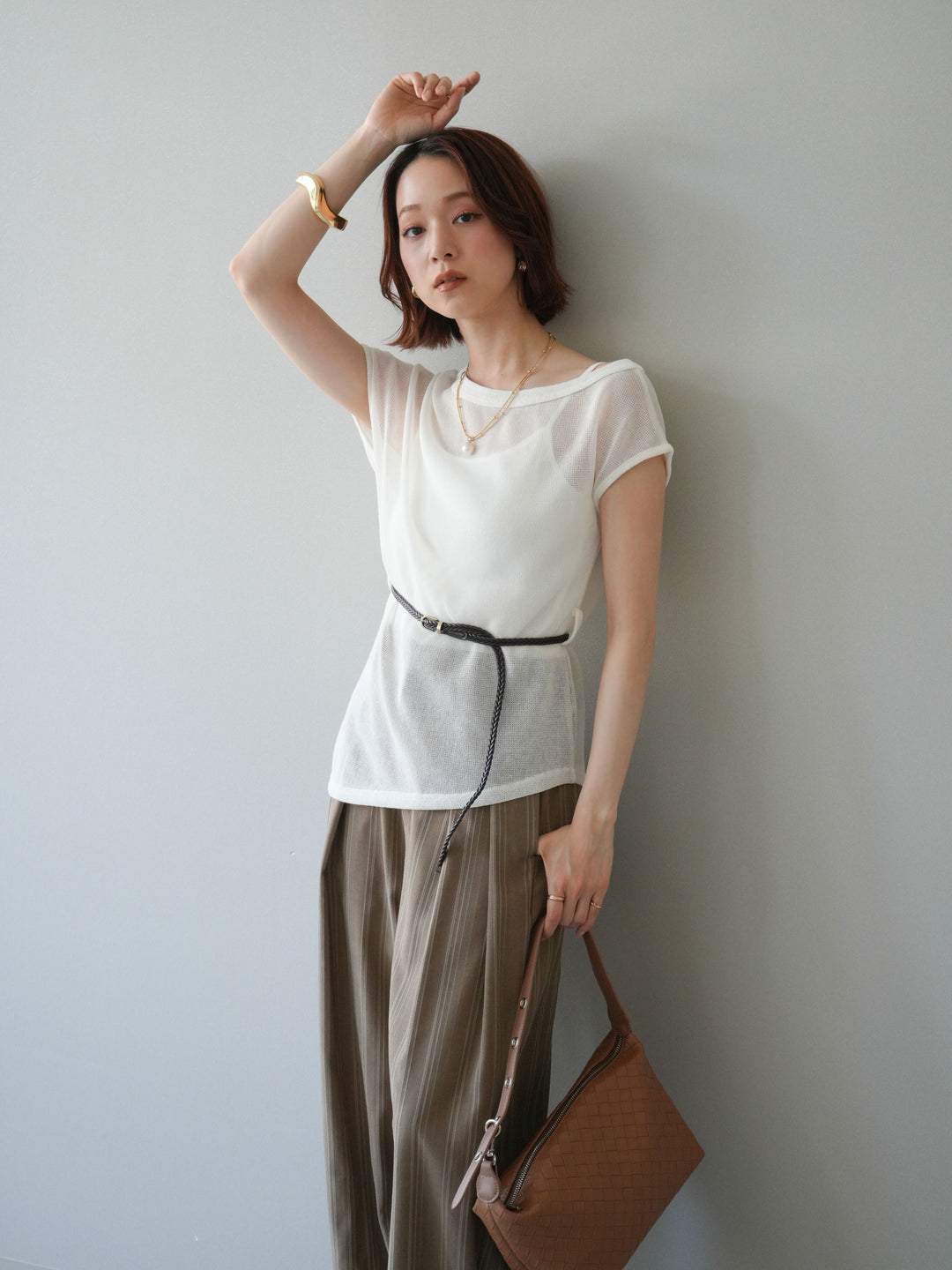 [予約]ベルト付アシメシアーニットトップス/white