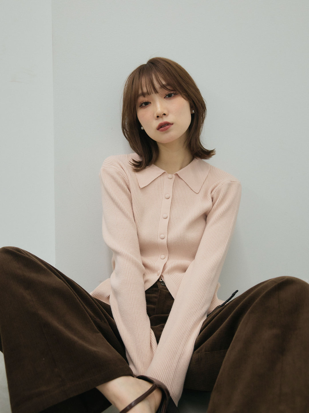 【Allure】[SET]くるみボタンポロリブニットトップス+くるみボタンポロリブニットトップス(2set)