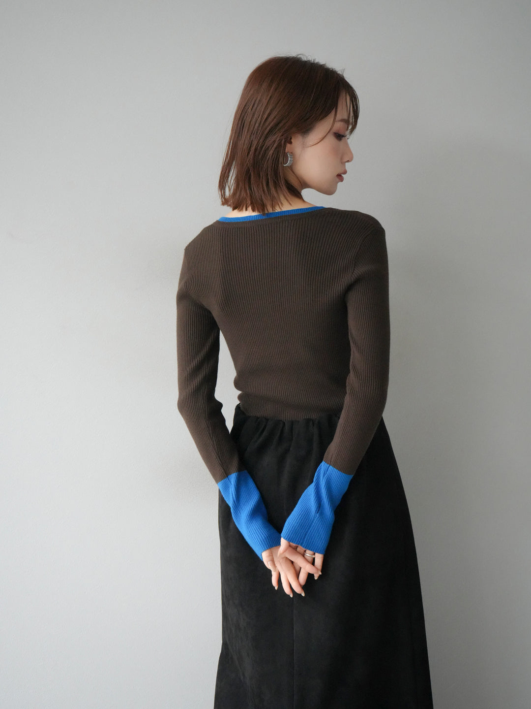 [1]ヘンリーネック配色リブニットトップス/ブラウン