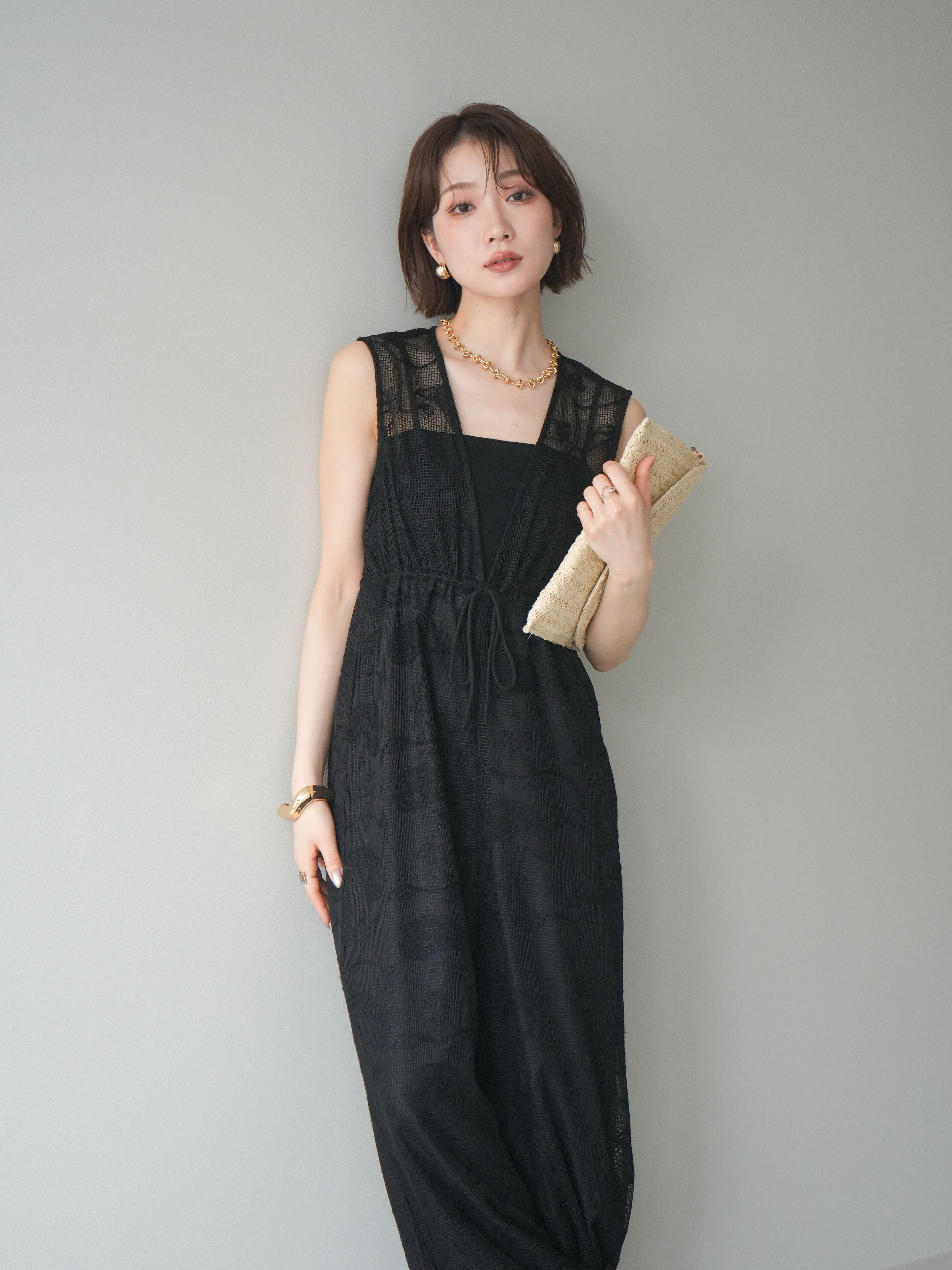予約]レース刺繍サロペット/black – Lumier