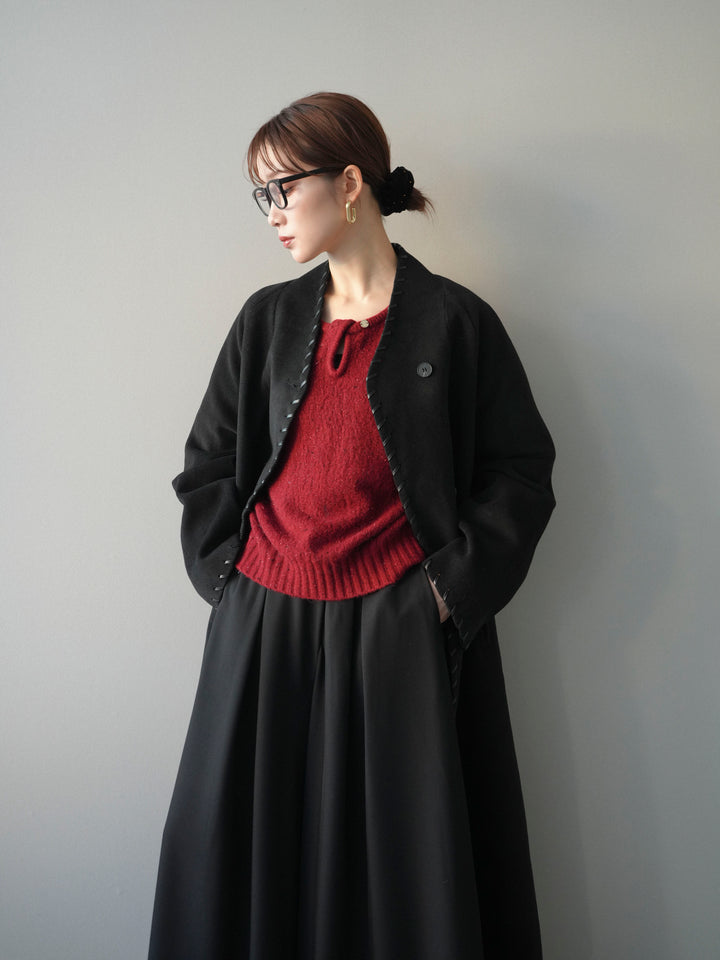 [予約]ハンドステッチ裏中綿ロングコート/black