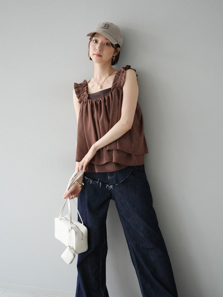 [SET] 縮肩喇叭背心 + 臀部設計牛仔褲 (2 件套)