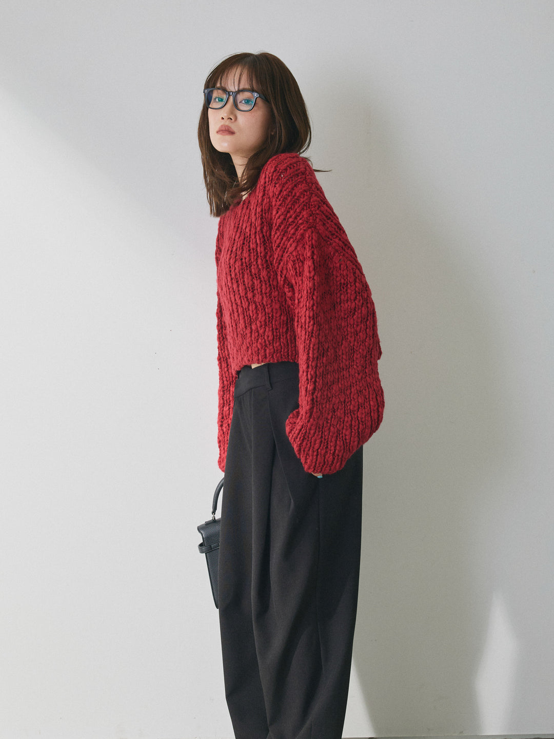 【Allure】[SET]クロップドチャンキースラブニットプルオーバー+アシンメトリーウエストタックパンツ(2set)