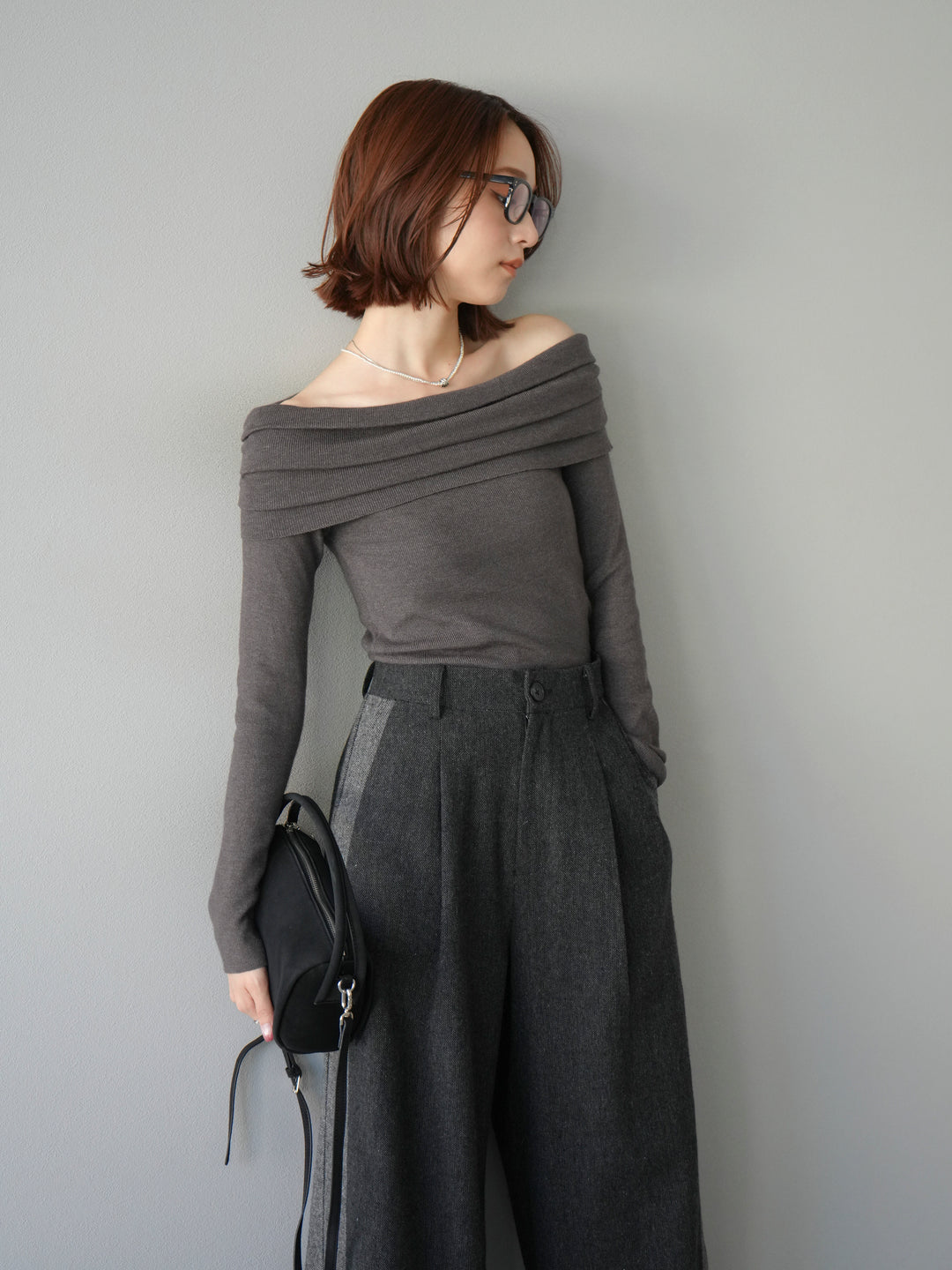 [予約]オフショルニットプルオーバー/チャコール