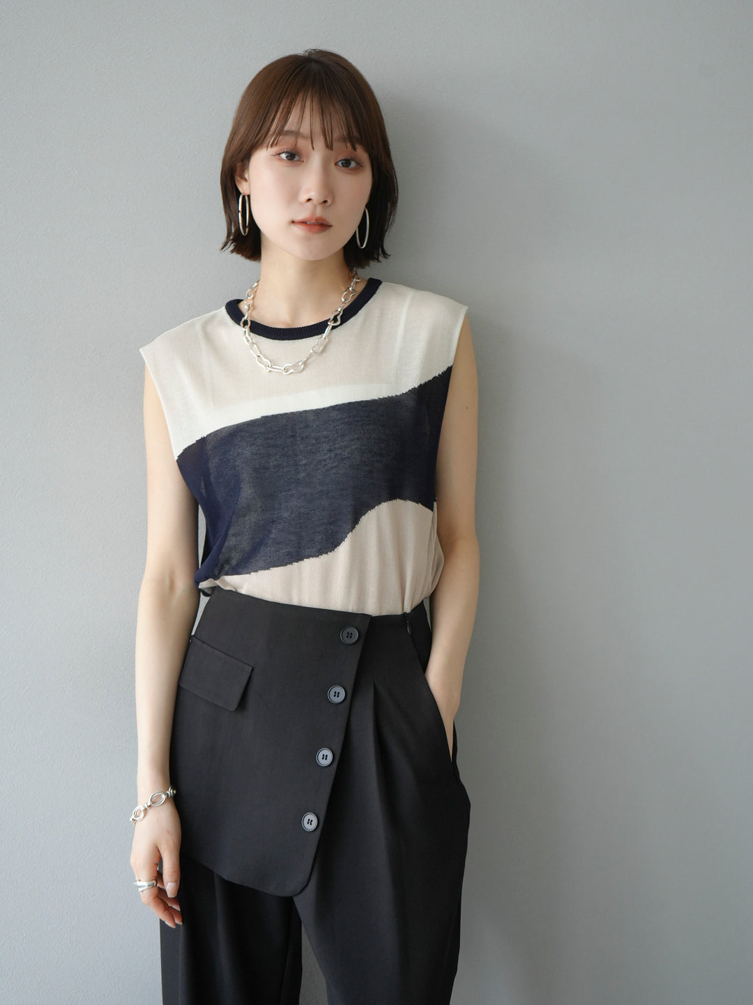 [Pre-order] Bicolor sheer knit sleeveless / ivory