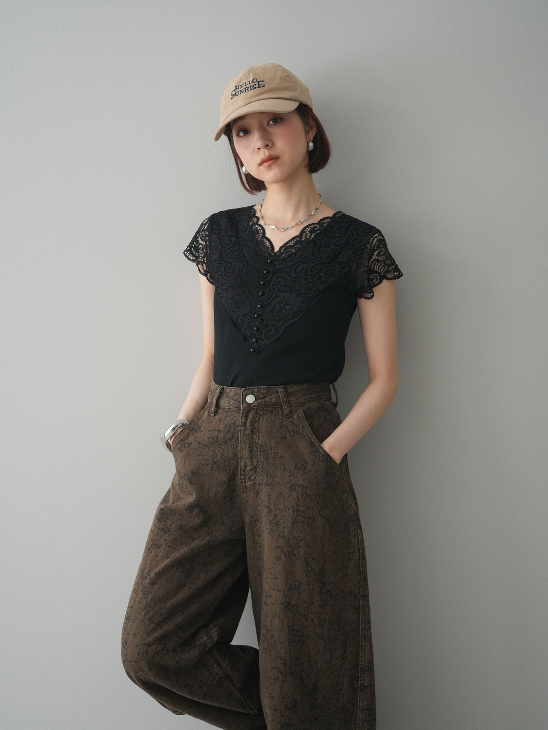 [予約]パールボタンレース切替ニットトップス/black