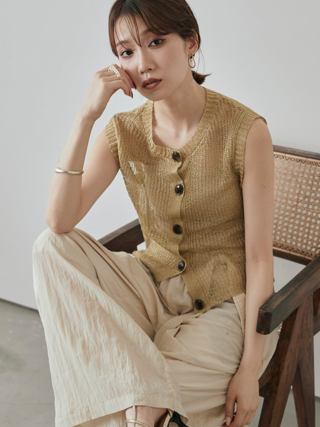 [預購] 細繩針織背心/金色
