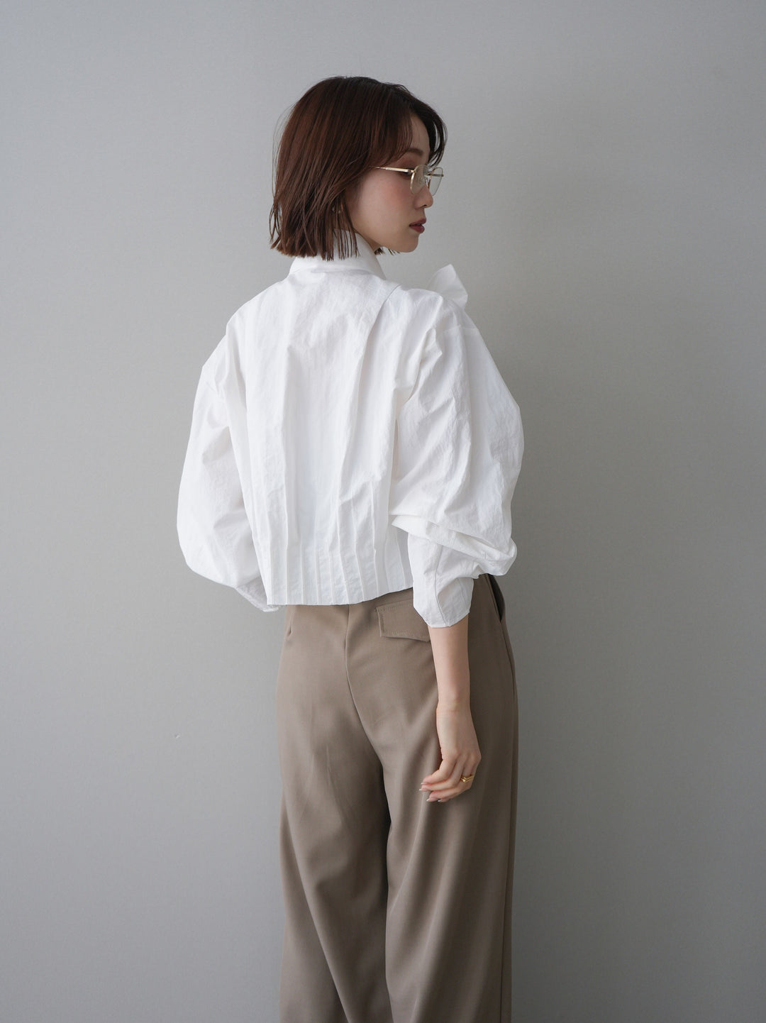 [SET]ボウタイ裾プリーツライトジャケット+ベルト付キーホルダーモチーフワイドパンツ(2set)