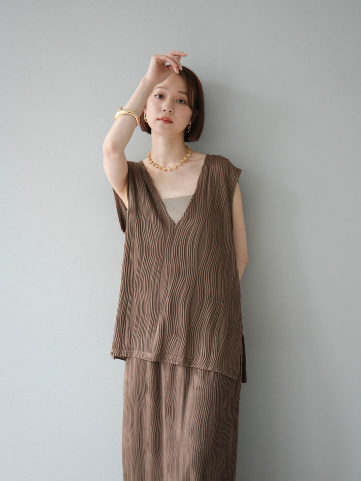 [SET]ウェーブパイピングVネックベスト+カップ付テレコリブベアキャミソール(2set)