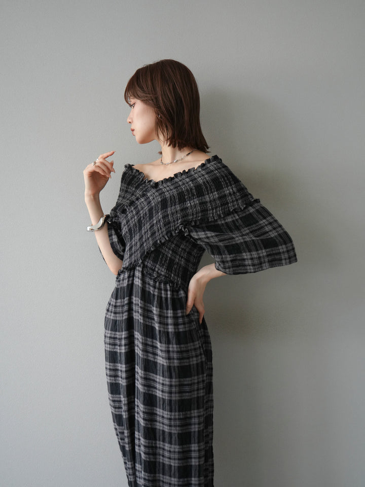 [予約]チェック柄ハーフスリーブシャーリングクロスサロペット/ブラック