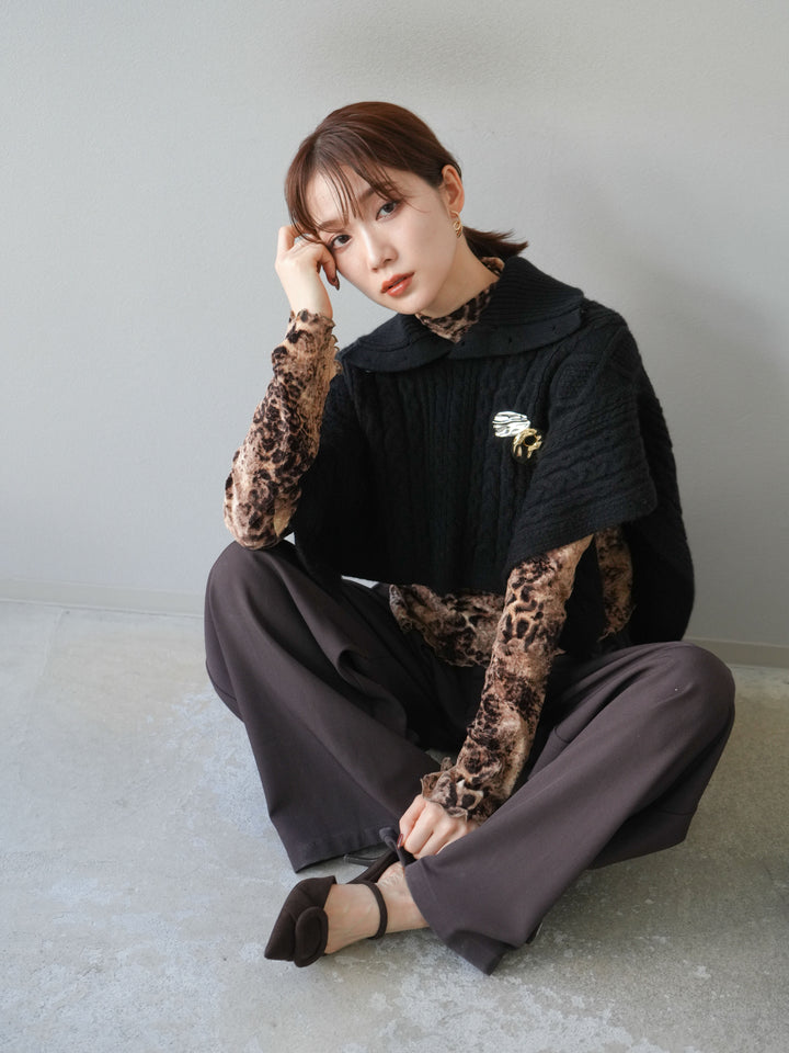 [予約]ケーブル編みニットケープ/ブラック