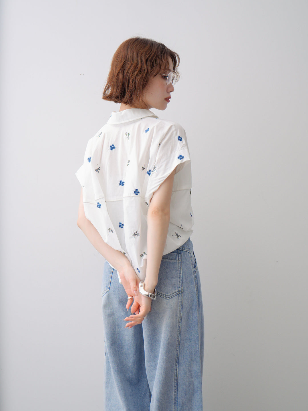 【預購】花朵刺繡燈籠無袖襯衫 / 折扣