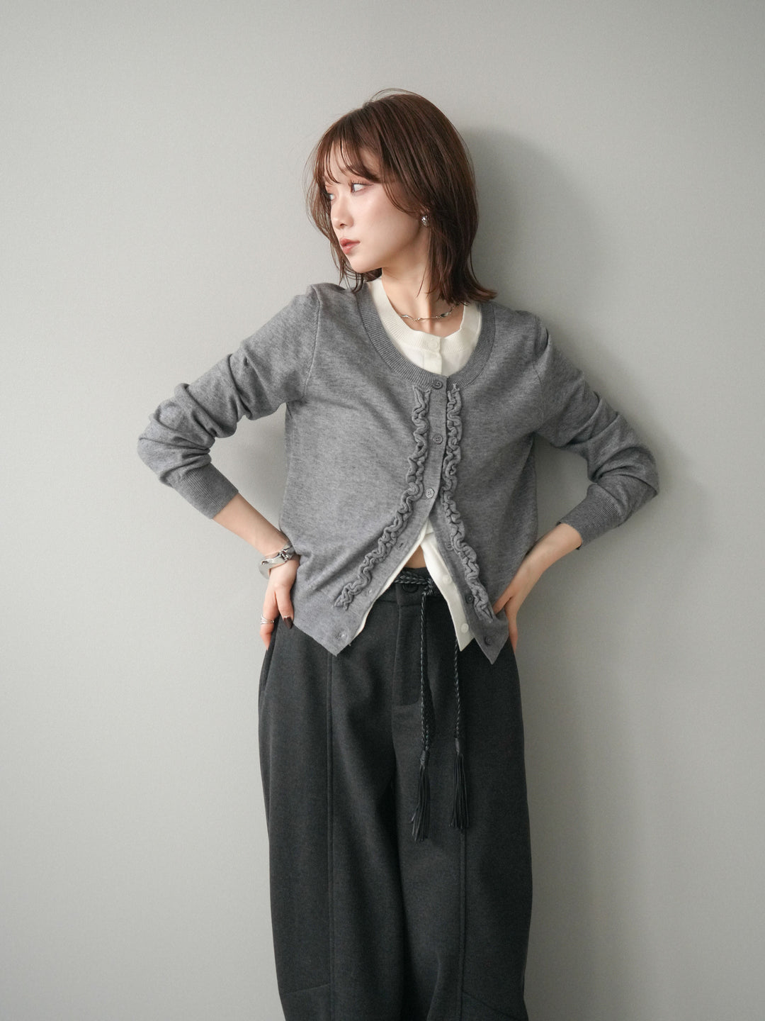 [予約]配色レイヤードフリルデザインニットカーディガン/gray